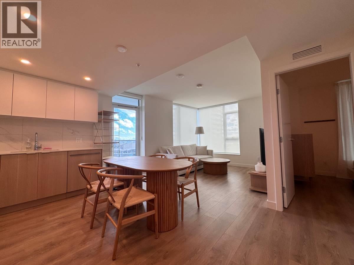 2204 318 Alderson Avenue, Coquitlam, British Columbia  V3K 0J1 - Photo 2 - R3053679