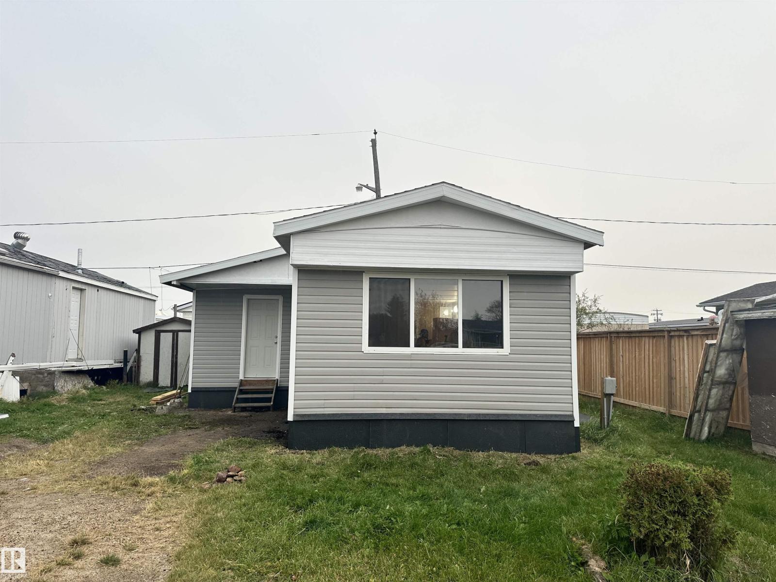 #22 10808 101 St, Westlock, Alberta  T7P 1H4 - Photo 2 - E4460139