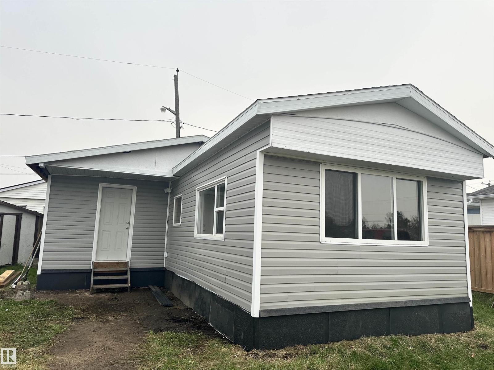 #22 10808 101 St, Westlock, Alberta  T7P 1H4 - Photo 3 - E4460139