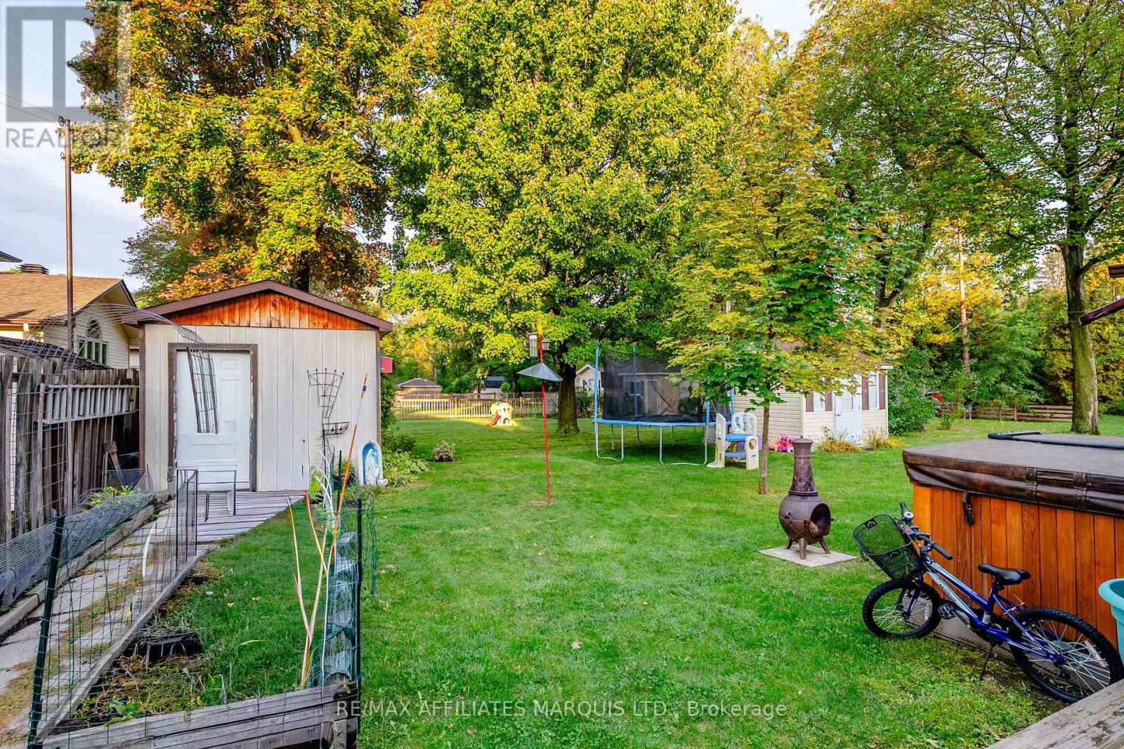 668 Champlain Drive N, Cornwall, Ontario  K6H 6P2 - Photo 37 - X12435731