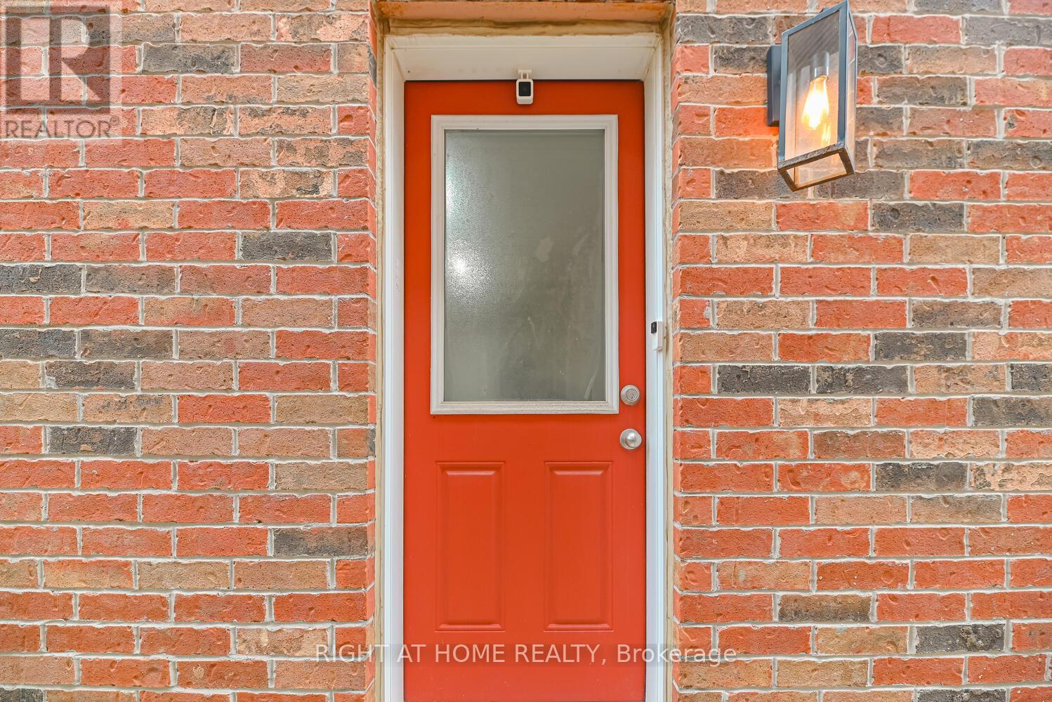 64 Everingham Circle, Brampton, Ontario  L6R 0R7 - Photo 44 - W12429678