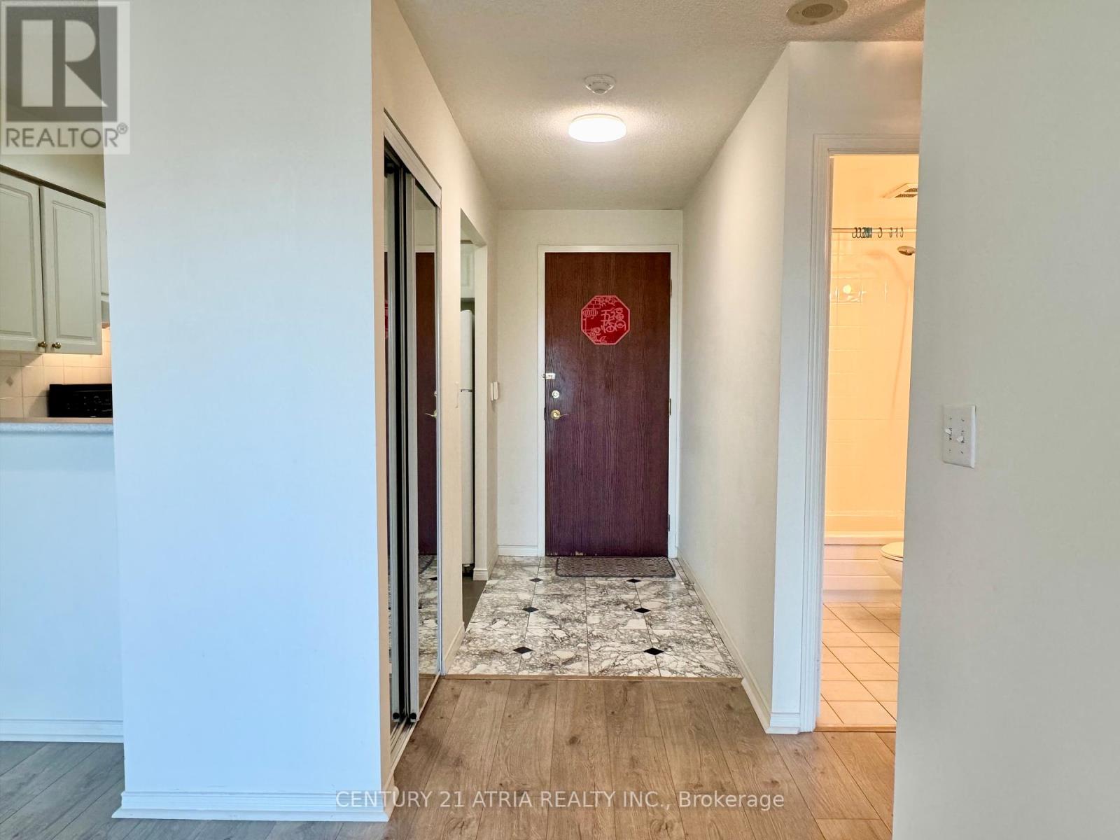 410 - 8 Pemberton Avenue, Toronto, Ontario  M2M 4K8 - Photo 15 - C12435730