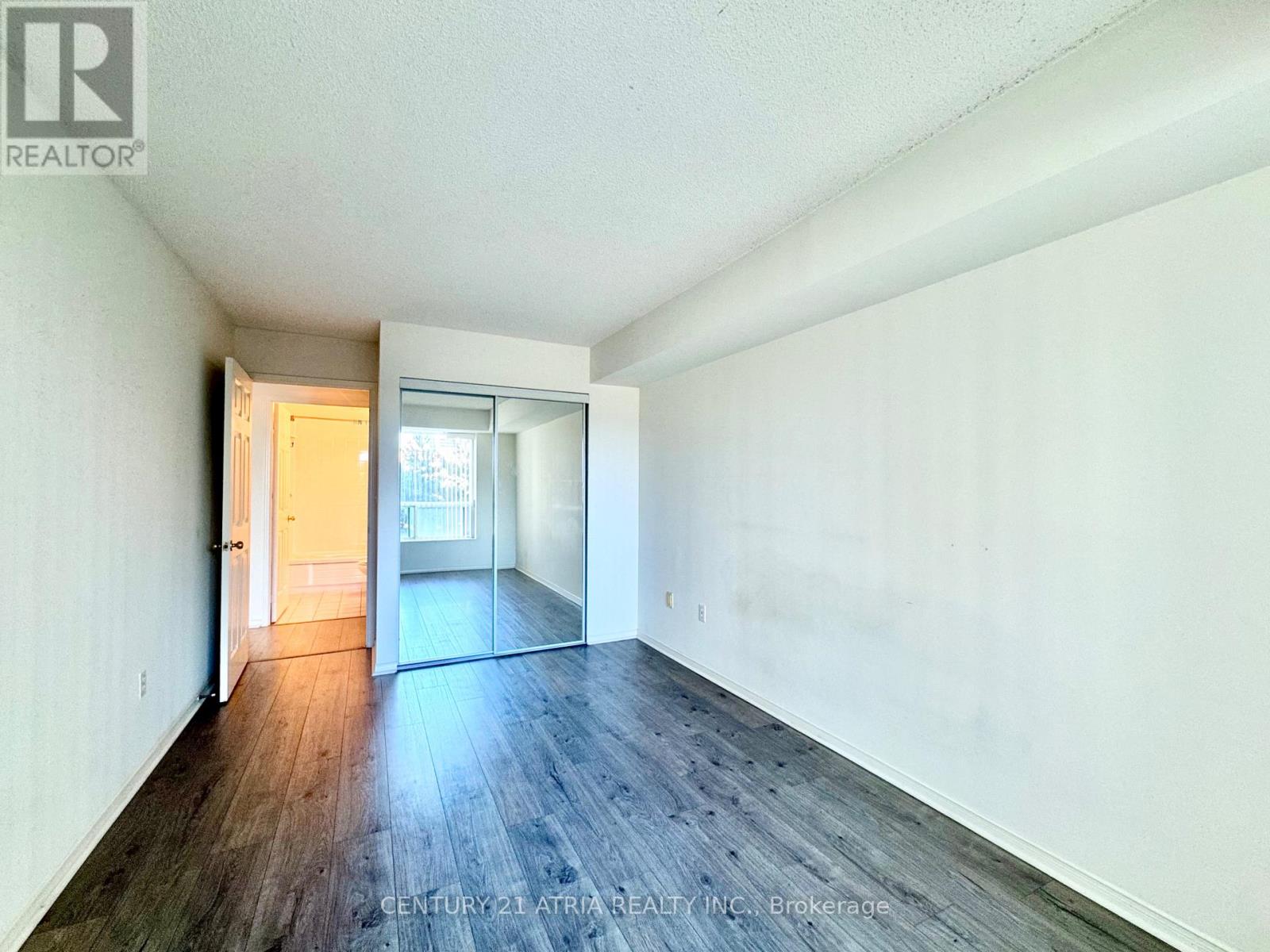 410 - 8 Pemberton Avenue, Toronto, Ontario  M2M 4K8 - Photo 19 - C12435730