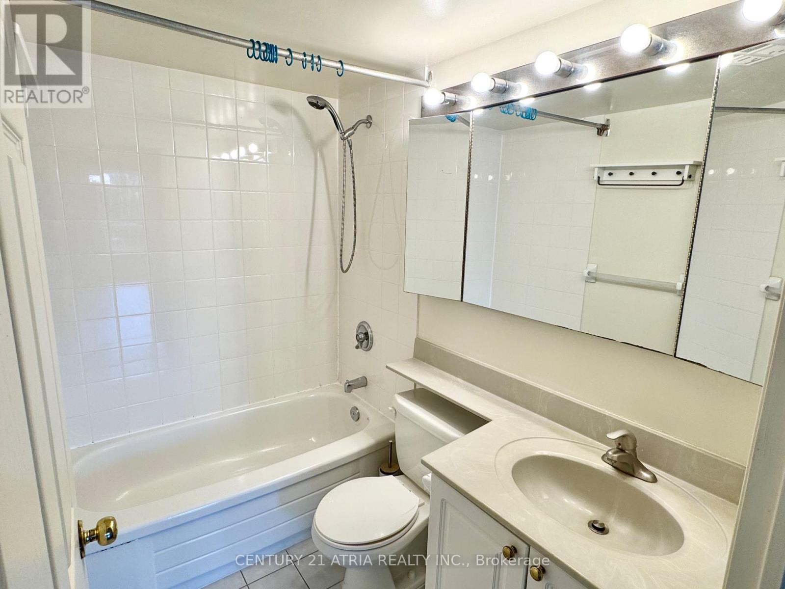 410 - 8 Pemberton Avenue, Toronto, Ontario  M2M 4K8 - Photo 21 - C12435730