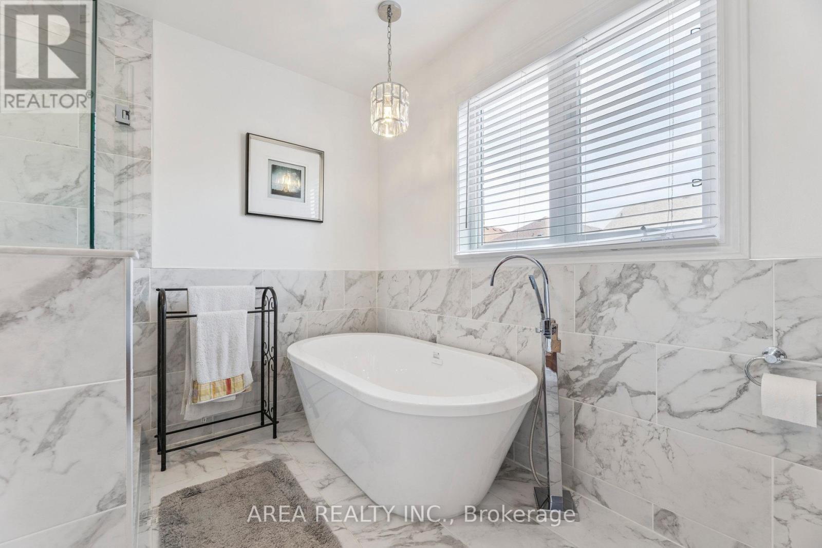 43 Chatterson Street, Whitby, Ontario  L1R 0B3 - Photo 19 - E12435736