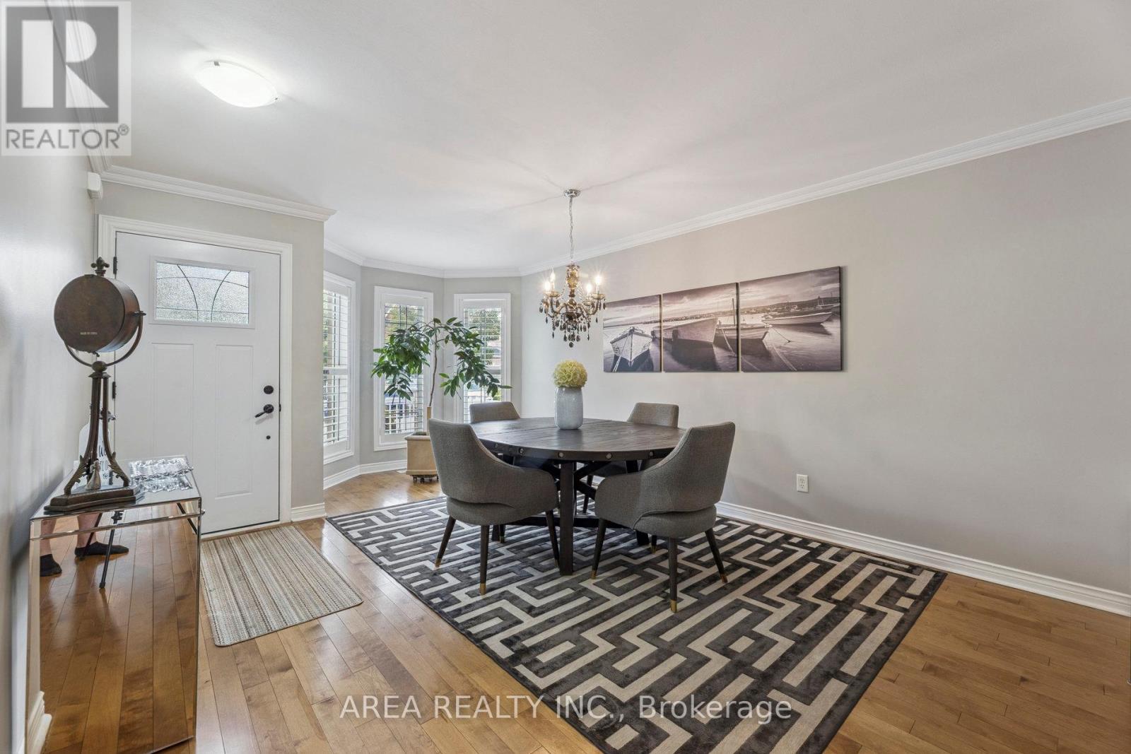 43 Chatterson Street, Whitby, Ontario  L1R 0B3 - Photo 4 - E12435736