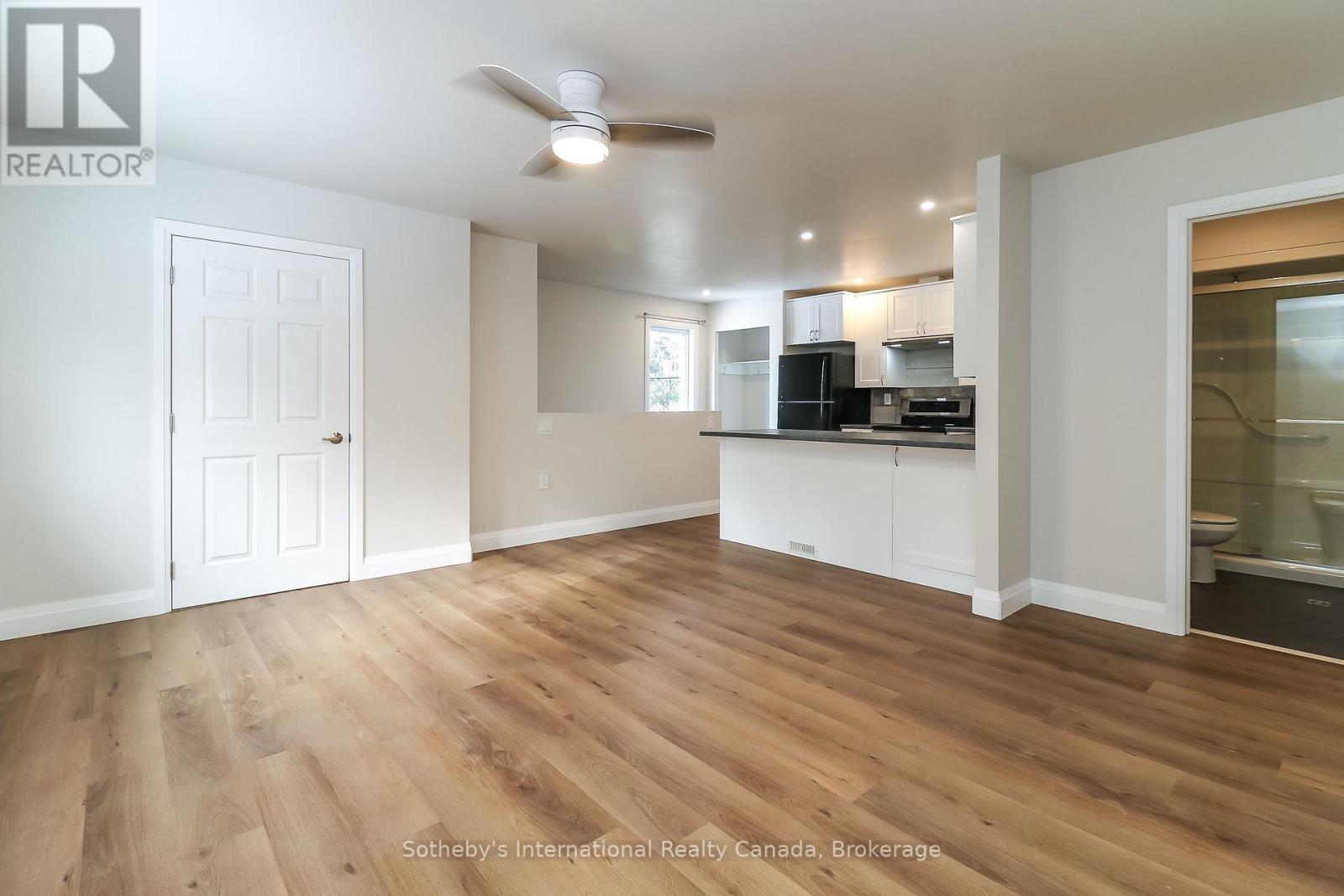 B - 58 Cedar Street, Collingwood, Ontario  L9Y 3A5 - Photo 27 - S12435752