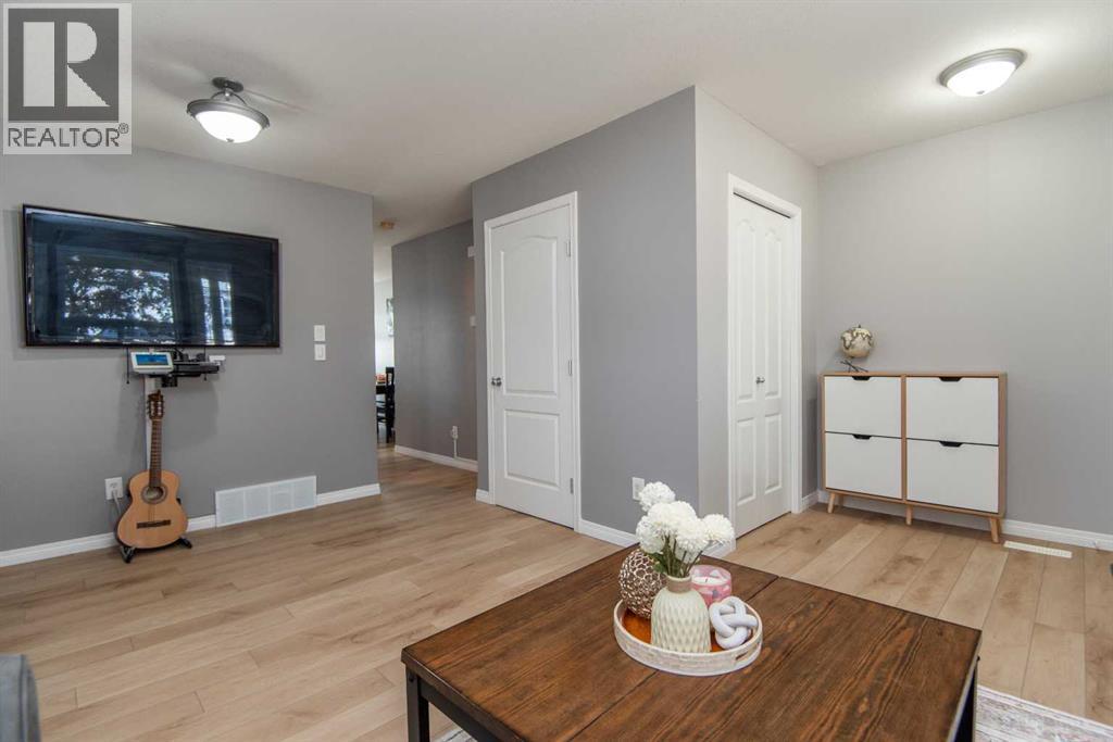 27, 33 Donlevy Avenue, Red Deer, Alberta  T4R 3B6 - Photo 11 - A2256869