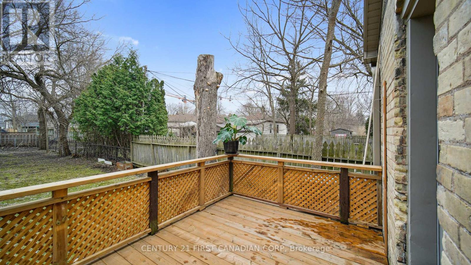 417 Grey Street, London East, Ontario  N6B 1H1 - Photo 28 - X12435747