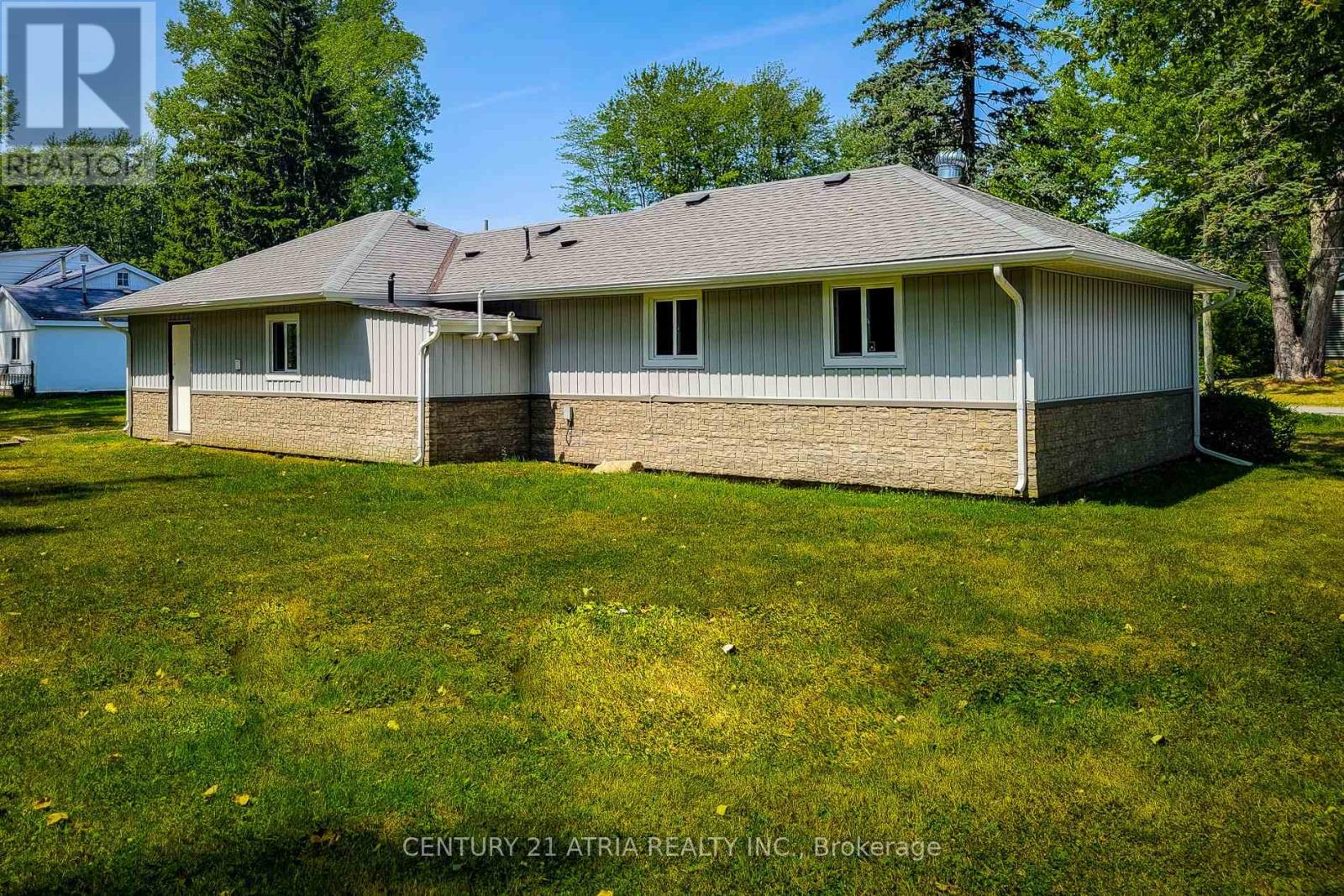 3259 Poplar Avenue, Fort Erie, Ontario  L0S 1S0 - Photo 32 - X12434919