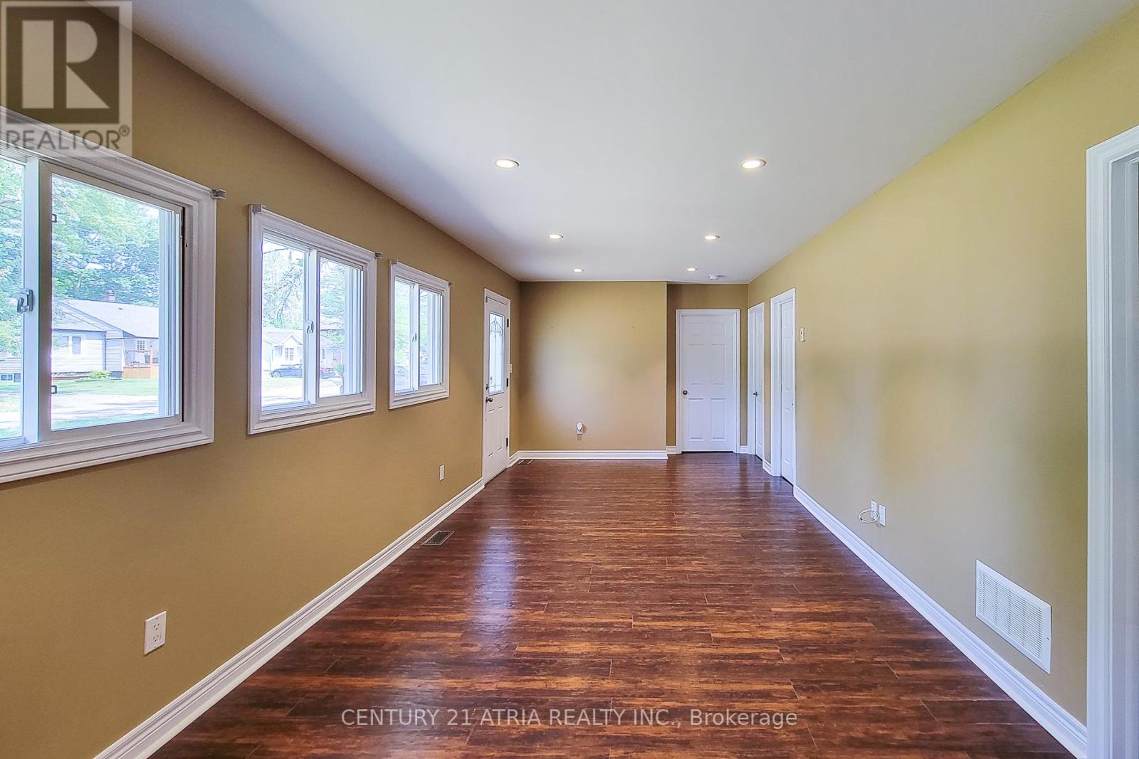 3259 Poplar Avenue, Fort Erie, Ontario  L0S 1S0 - Photo 7 - X12434919