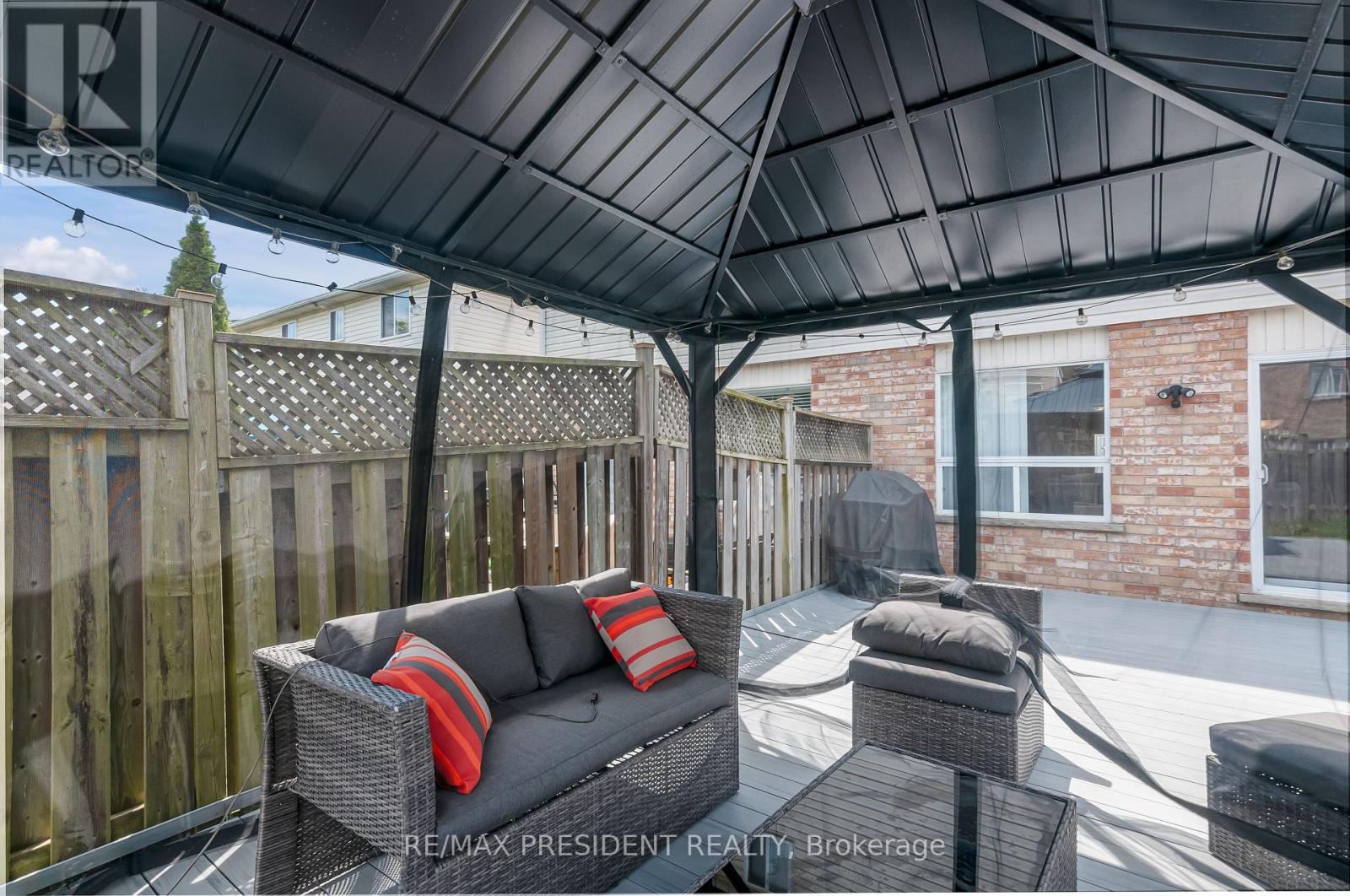 31 Chester Drive N, Cambridge, Ontario  N1T 2C4 - Photo 43 - X12435732