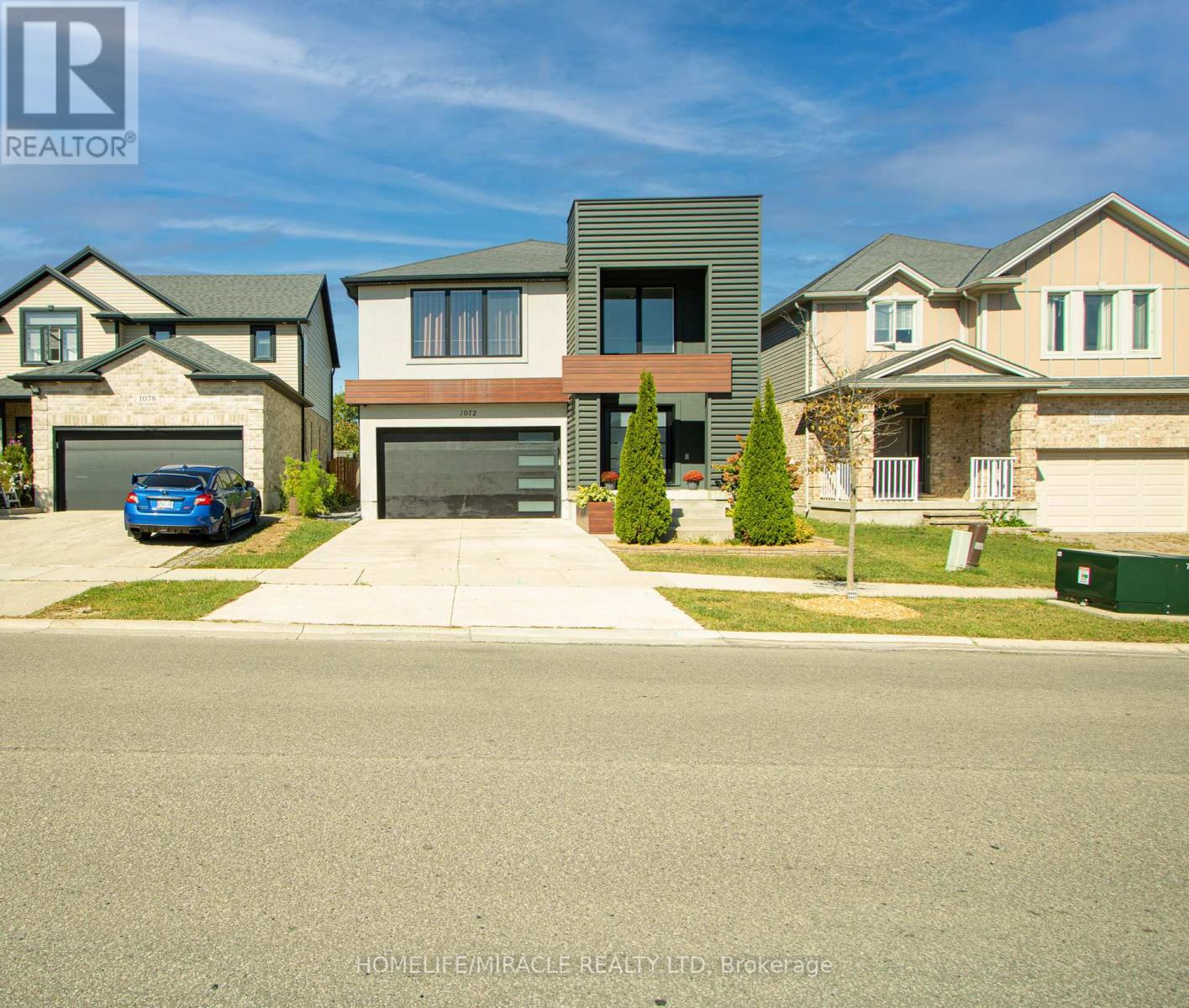 1072 Oakcrossing Road, London North, Ontario  N6H 0A8 - Photo 1 - X12435737