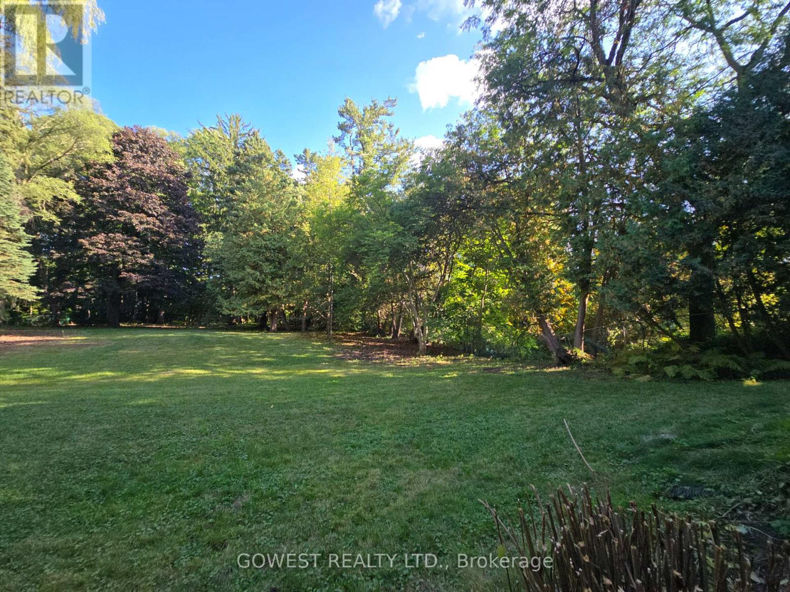 62 Pinewood Trail, Mississauga, Ontario  L5G 2L1 - Photo 20 - W12430186