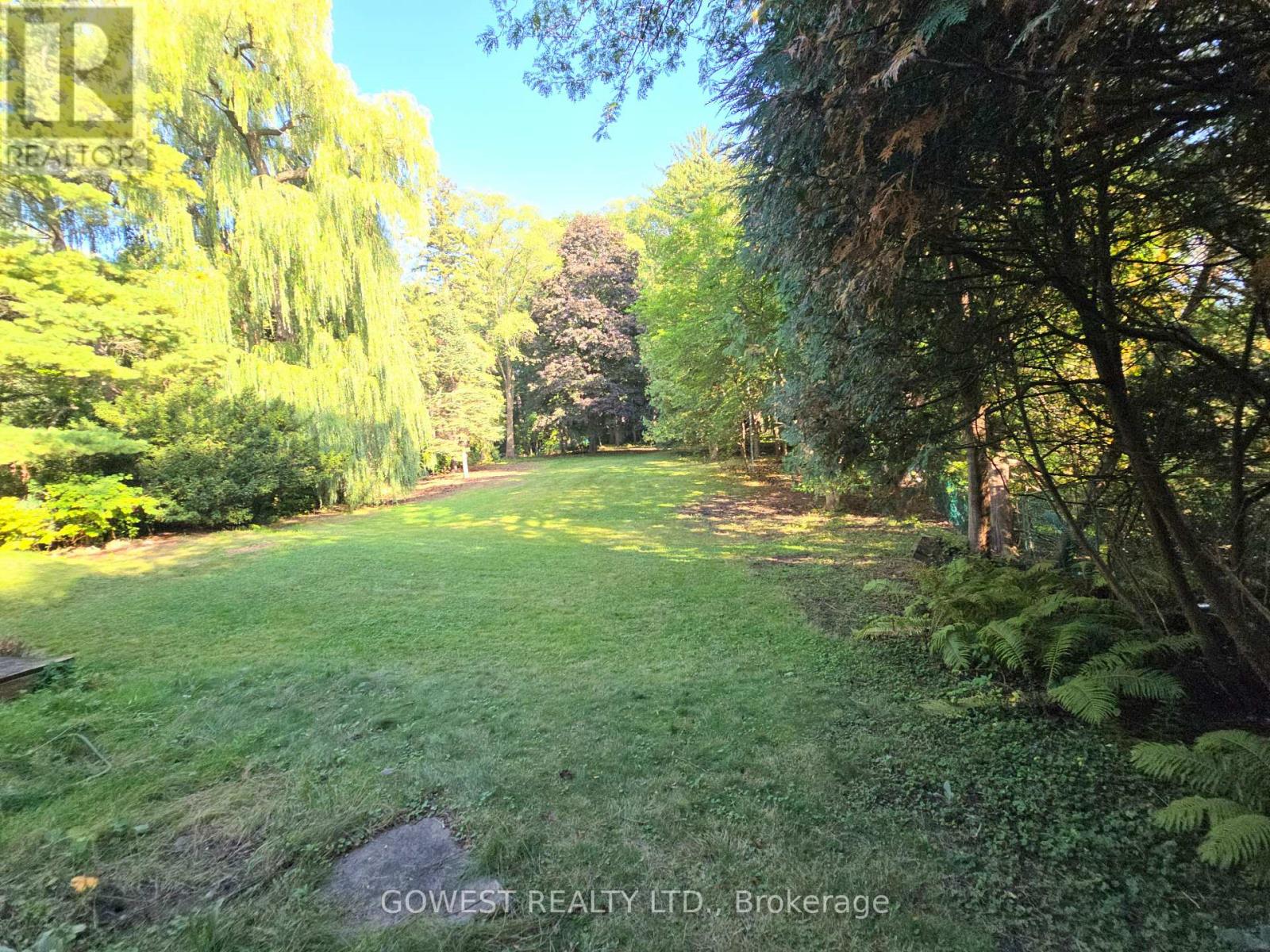 62 Pinewood Trail, Mississauga, Ontario  L5G 2L1 - Photo 22 - W12430186