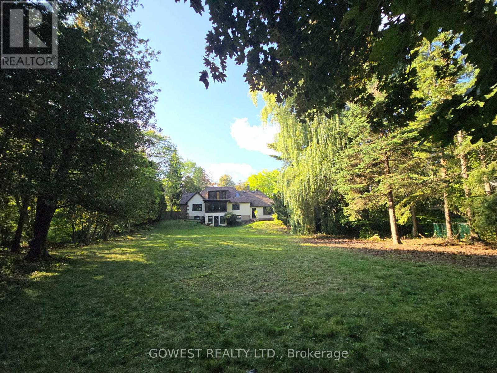 62 Pinewood Trail, Mississauga, Ontario  L5G 2L1 - Photo 23 - W12430186