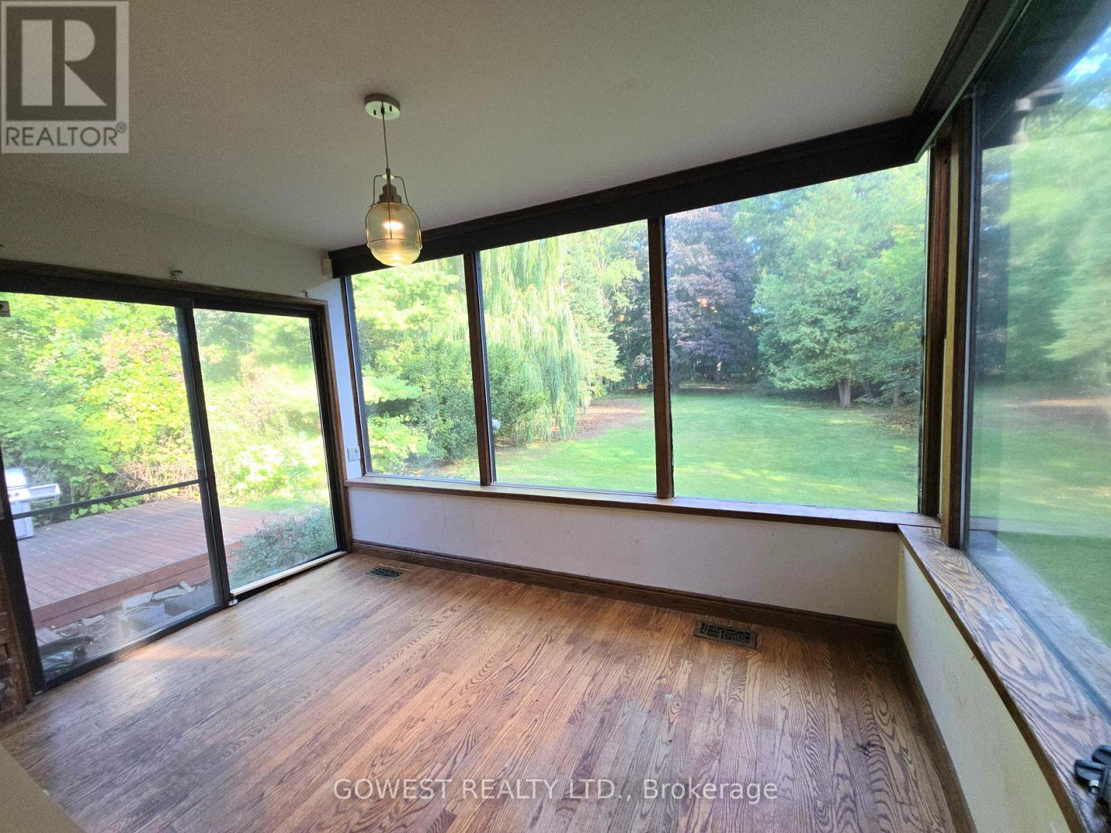 62 Pinewood Trail, Mississauga, Ontario  L5G 2L1 - Photo 27 - W12430186
