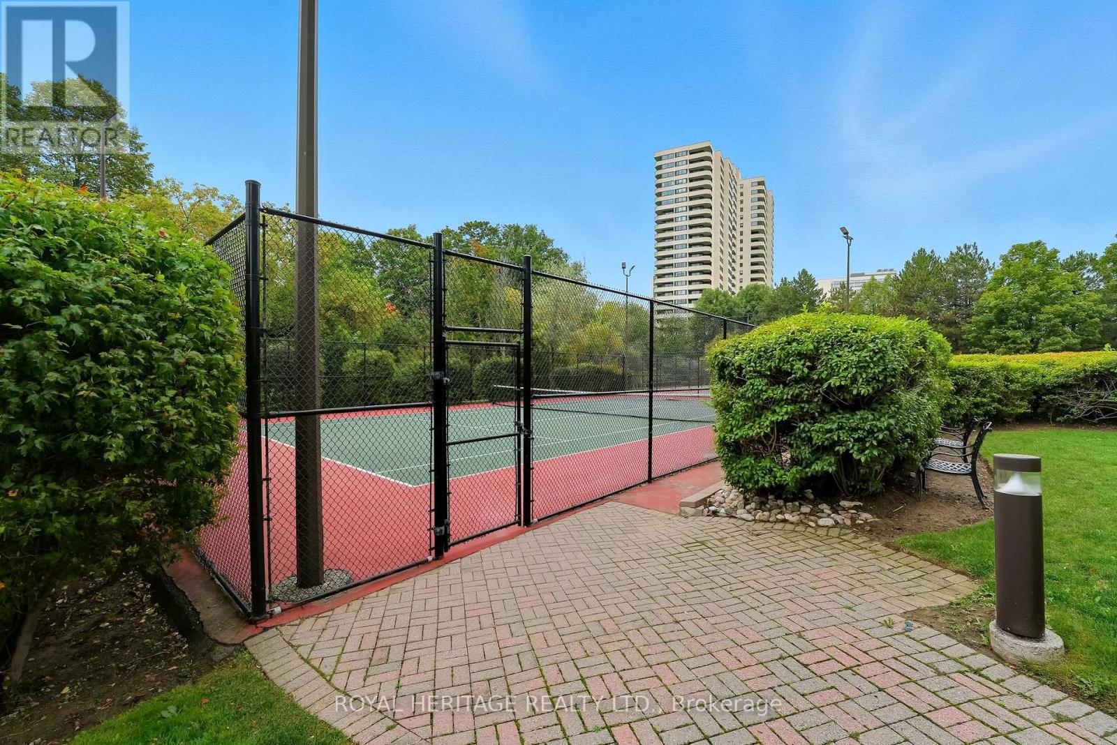 1208 - 5 Concorde Place, Toronto, Ontario  M3C 3M8 - Photo 35 - C12426647