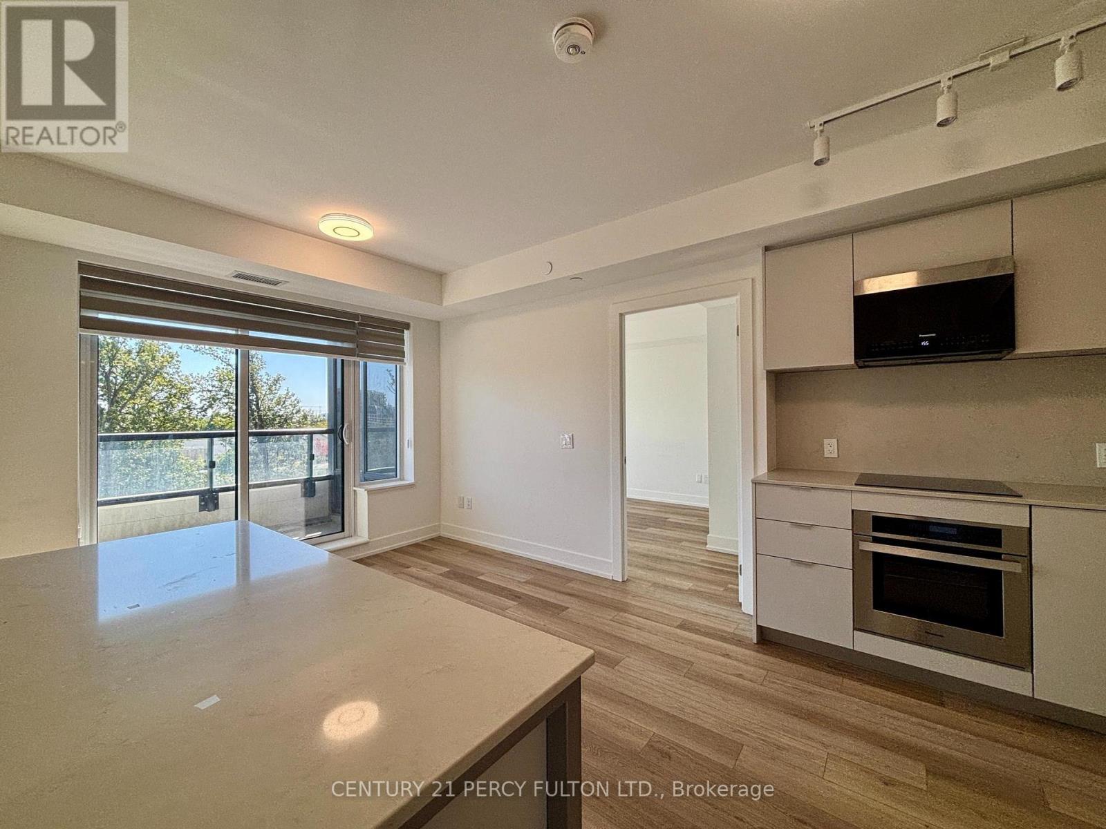 611 - 8 Cedarland Drive, Markham, Ontario  L6G 0H4 - Photo 4 - N12435769