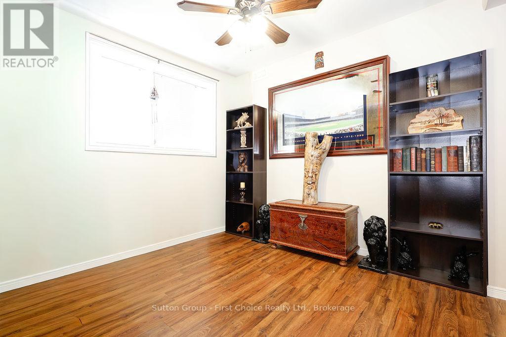 99 West Gore Street, Stratford, Ontario  N5A 1K1 - Photo 12 - X12435784