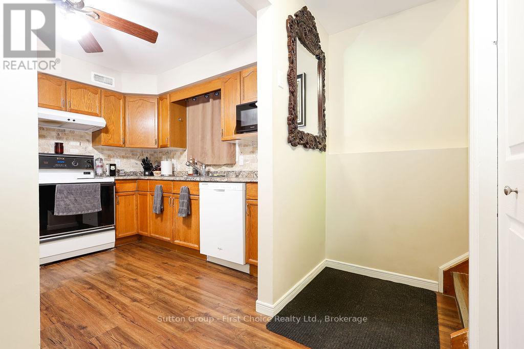 99 West Gore Street, Stratford, Ontario  N5A 1K1 - Photo 13 - X12435784