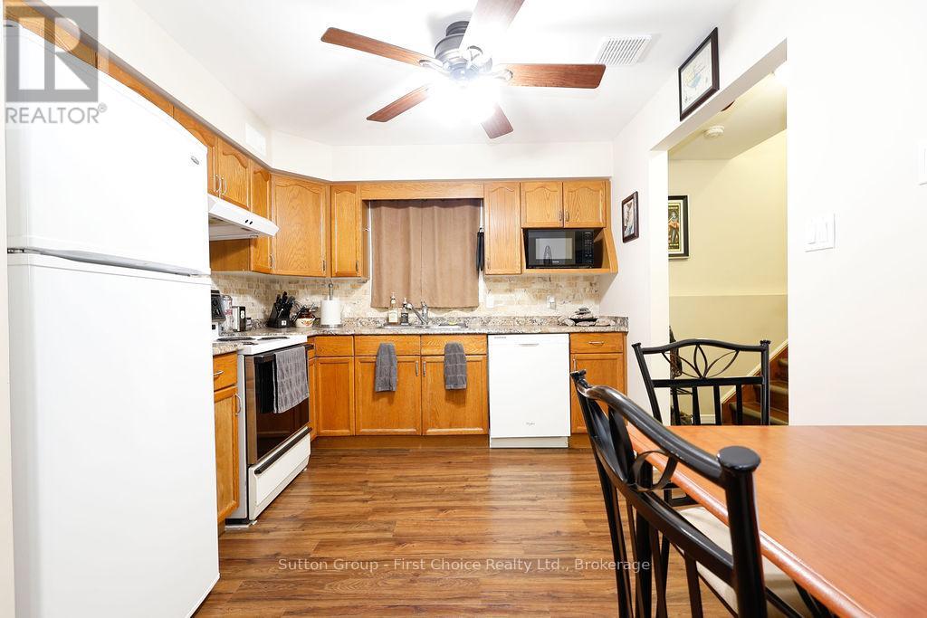 99 West Gore Street, Stratford, Ontario  N5A 1K1 - Photo 14 - X12435784