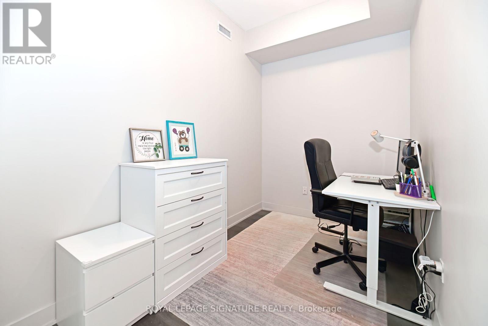 4211 - 30 Shore Breeze Drive, Toronto, Ontario  M8V 0J1 - Photo 12 - W12435755