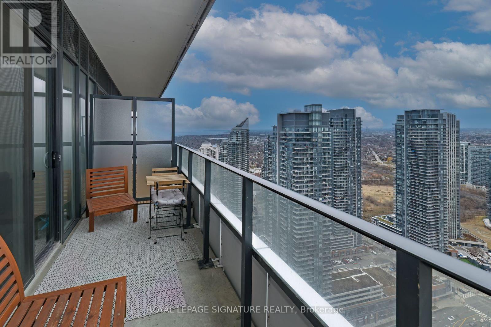 4211 - 30 Shore Breeze Drive, Toronto, Ontario  M8V 0J1 - Photo 15 - W12435755