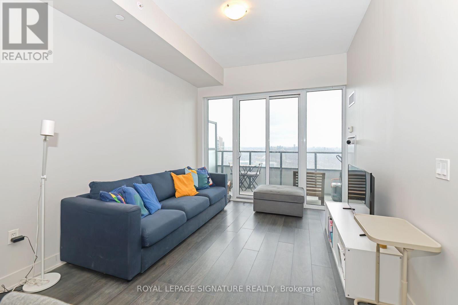 4211 - 30 Shore Breeze Drive, Toronto, Ontario  M8V 0J1 - Photo 4 - W12435755