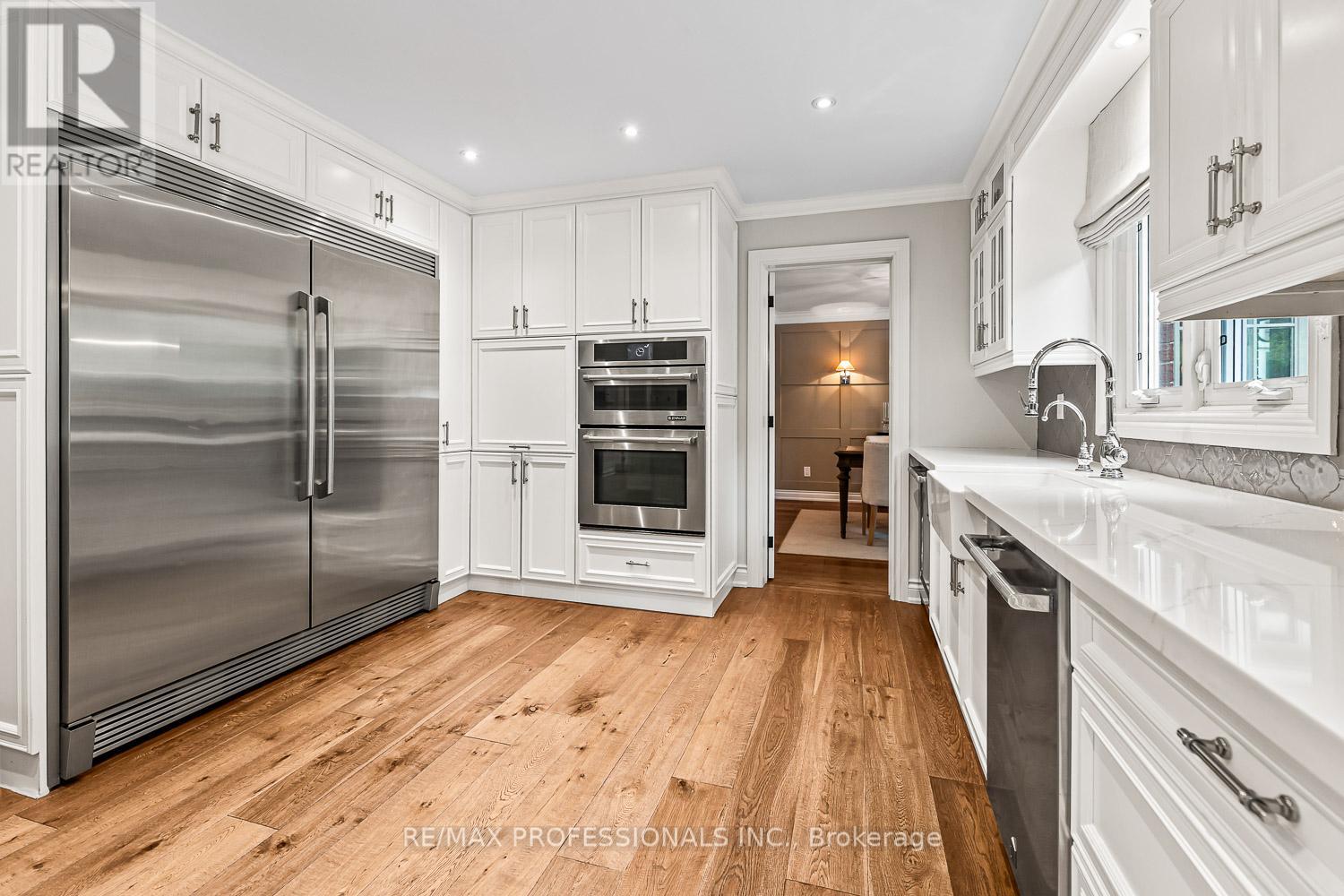 2446 Hammond Road, Mississauga, Ontario  L5K 1T2 - Photo 11 - W12435756