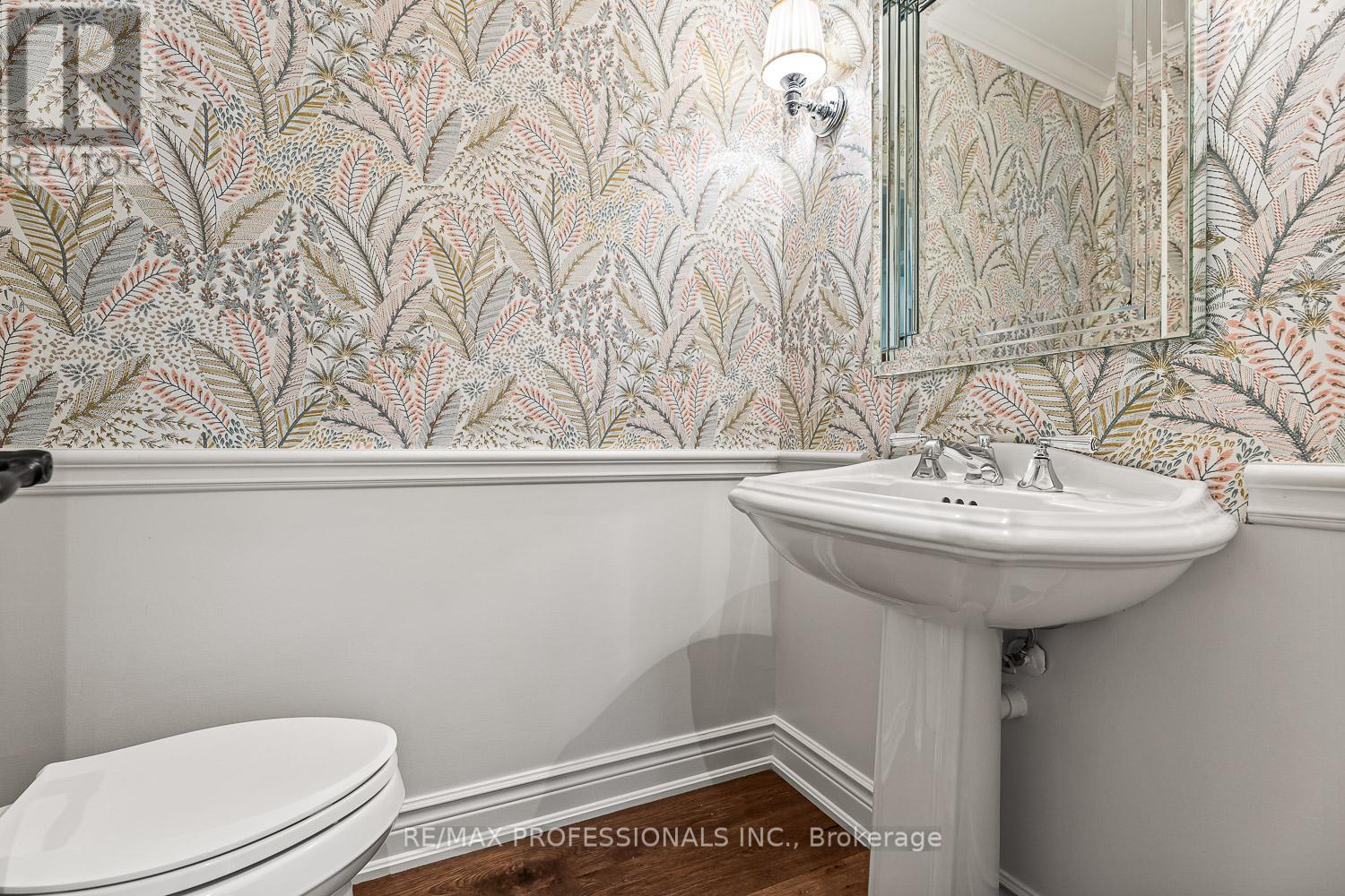 2446 Hammond Road, Mississauga, Ontario  L5K 1T2 - Photo 16 - W12435756