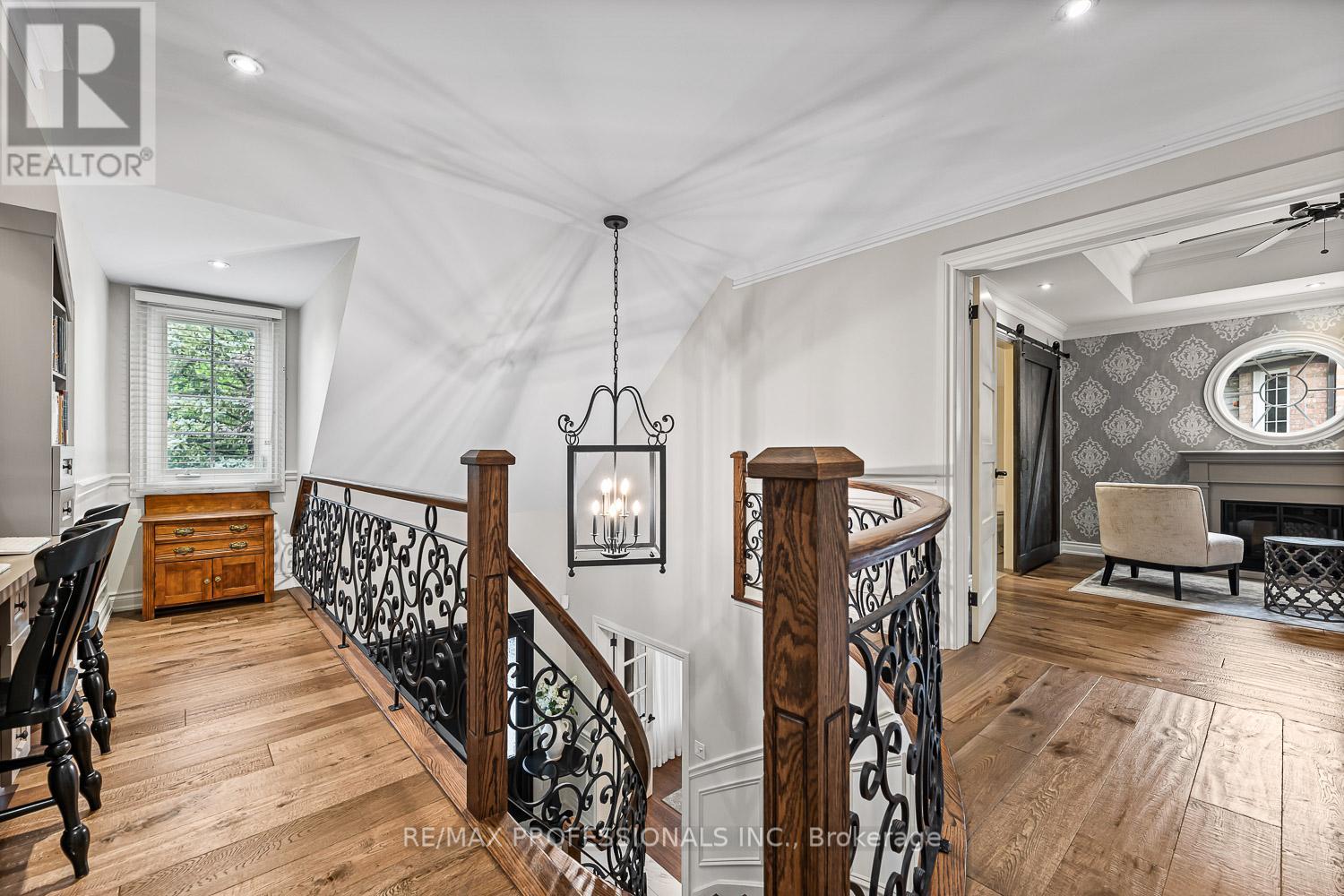 2446 Hammond Road, Mississauga, Ontario  L5K 1T2 - Photo 18 - W12435756