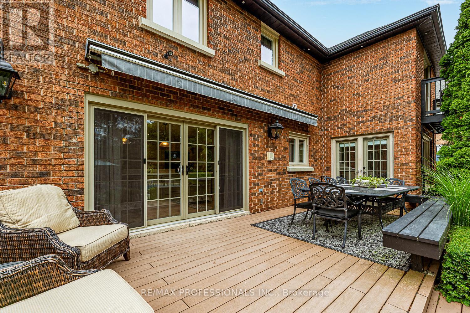 2446 Hammond Road, Mississauga, Ontario  L5K 1T2 - Photo 46 - W12435756