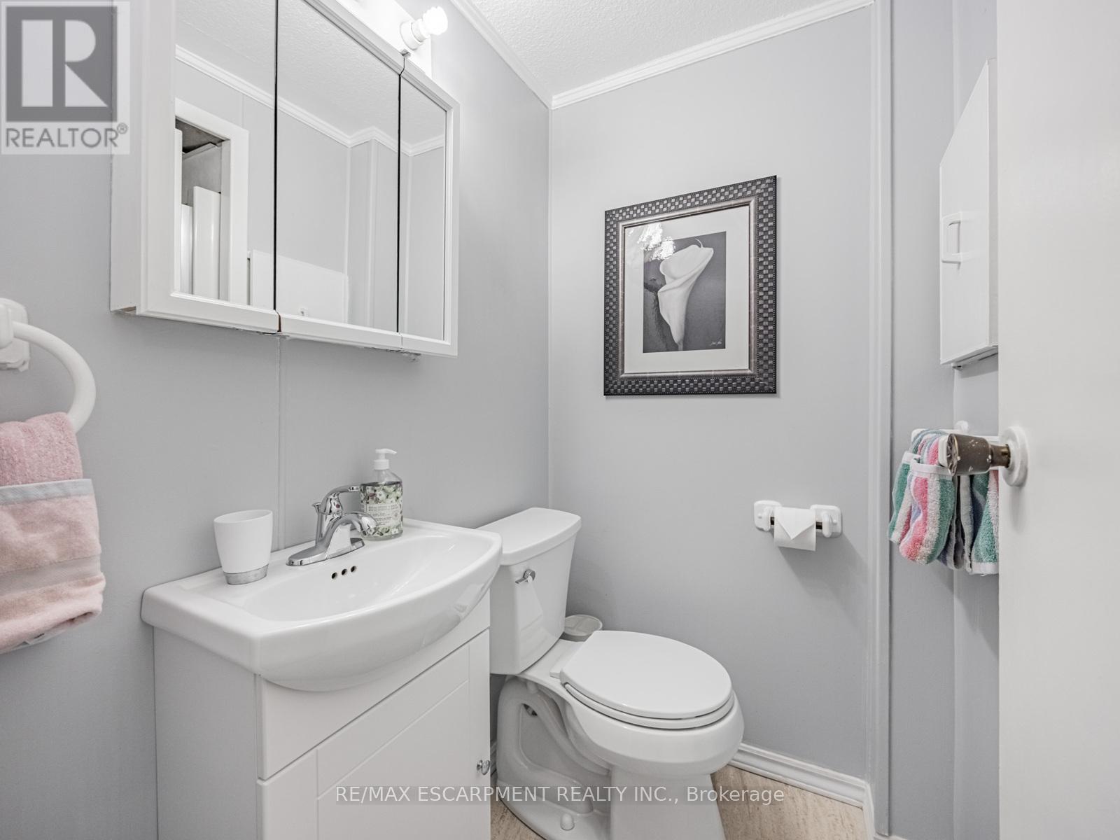 1483 Karenza Road, Mississauga, Ontario  L5J 3W3 - Photo 22 - W12435763