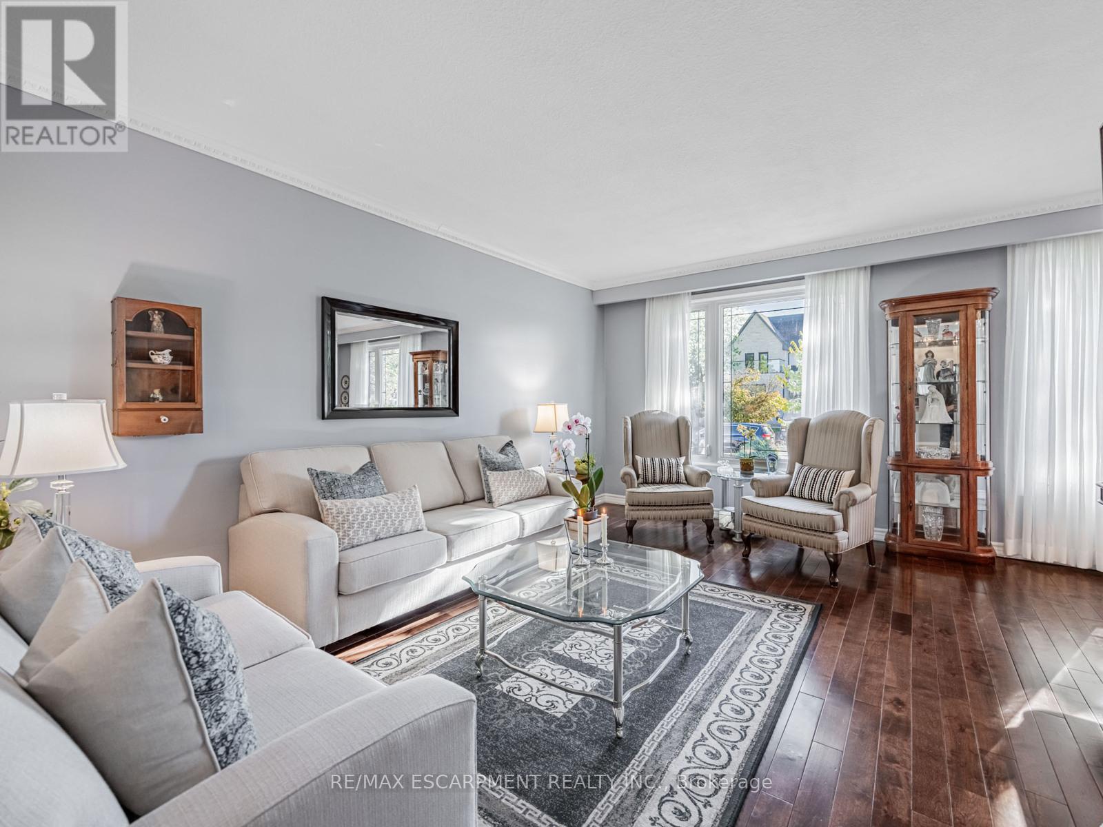 1483 Karenza Road, Mississauga, Ontario  L5J 3W3 - Photo 5 - W12435763