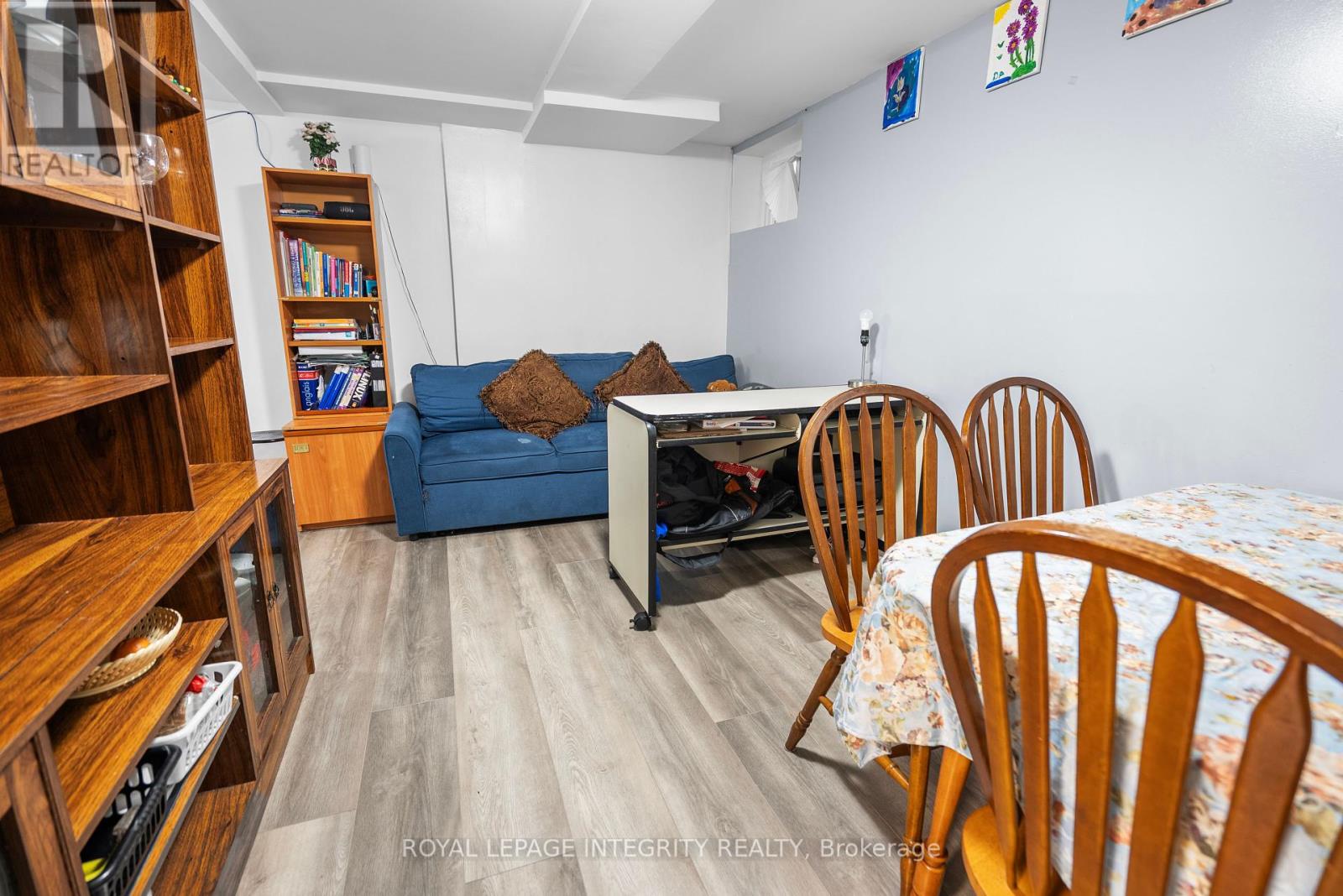 215 Baribeau Street, Ottawa, Ontario  K1L 7R5 - Photo 13 - X12435781
