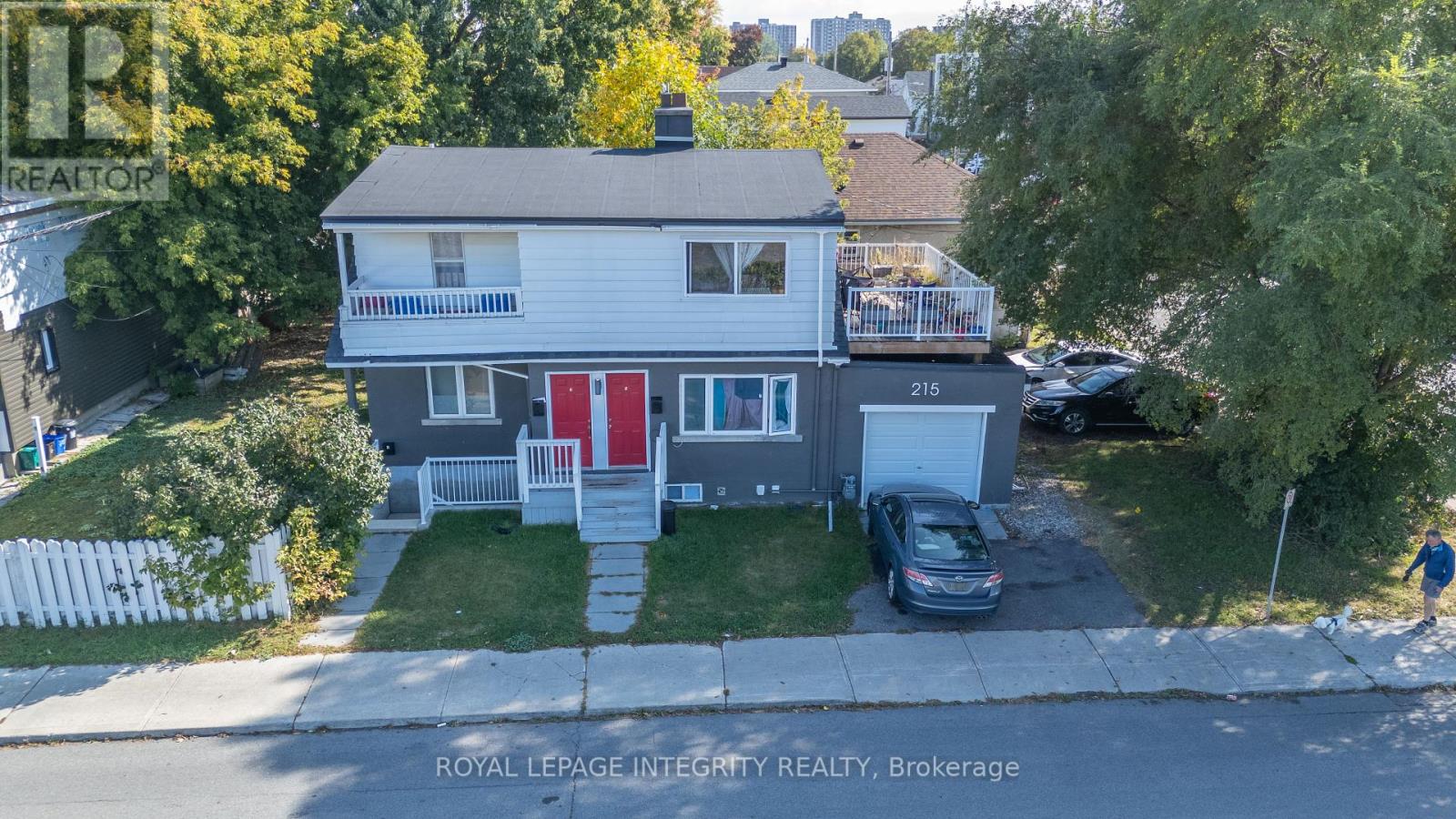 215 Baribeau Street, Ottawa, Ontario  K1L 7R5 - Photo 2 - X12435781