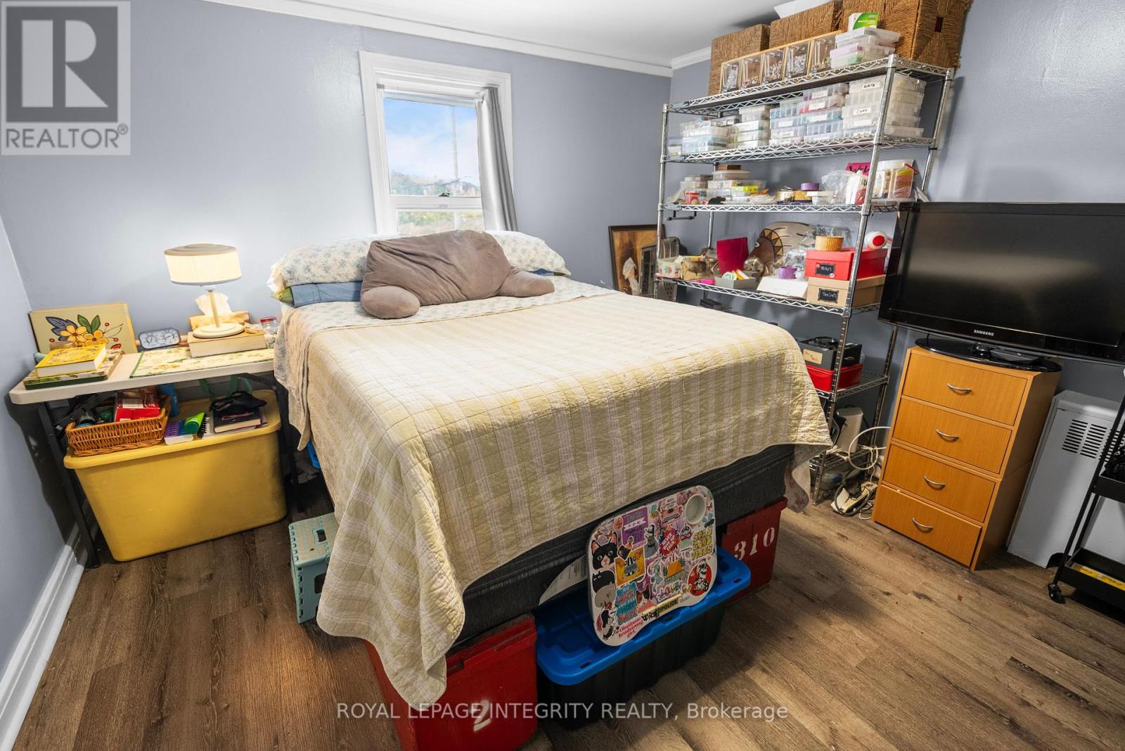 215 Baribeau Street, Ottawa, Ontario  K1L 7R5 - Photo 8 - X12435781