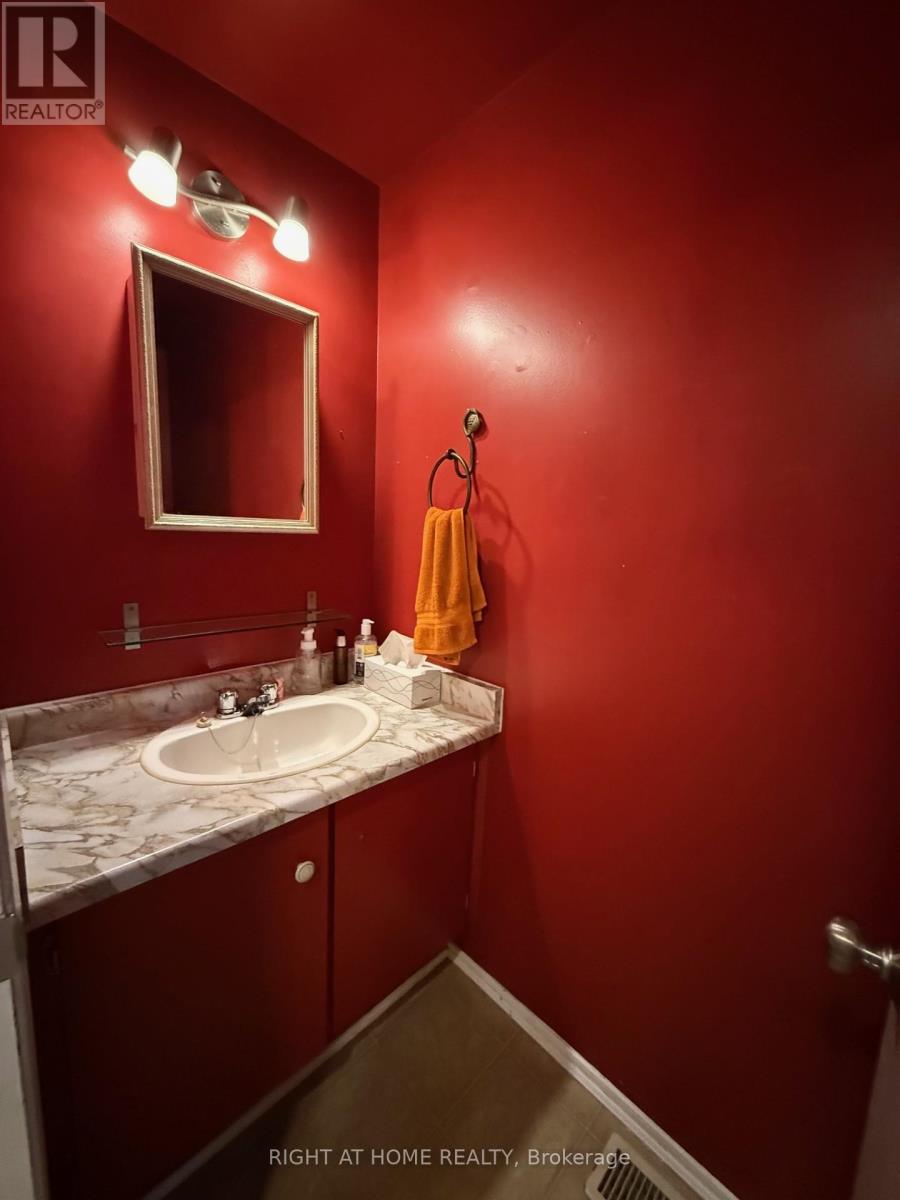 1227 Priory Lane, Ottawa, Ontario  K1C 1Z8 - Photo 6 - X12435789