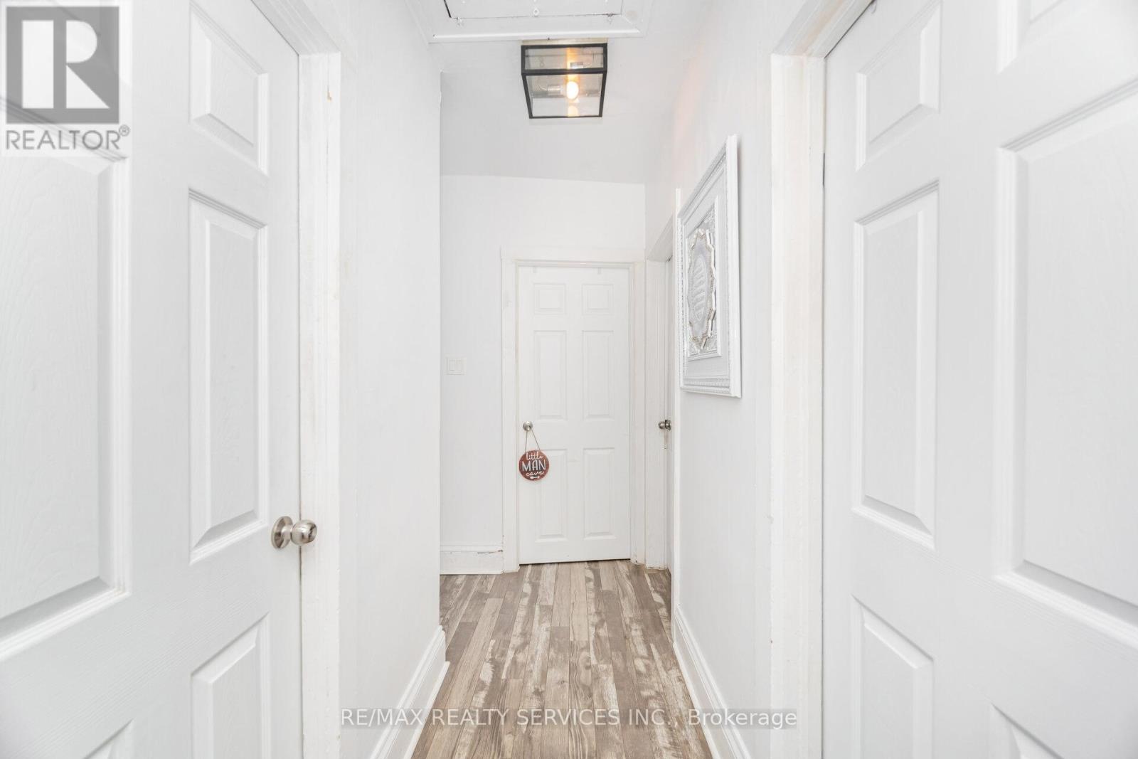 84 State Street, Welland, Ontario  L3B 4K5 - Photo 23 - X12435757
