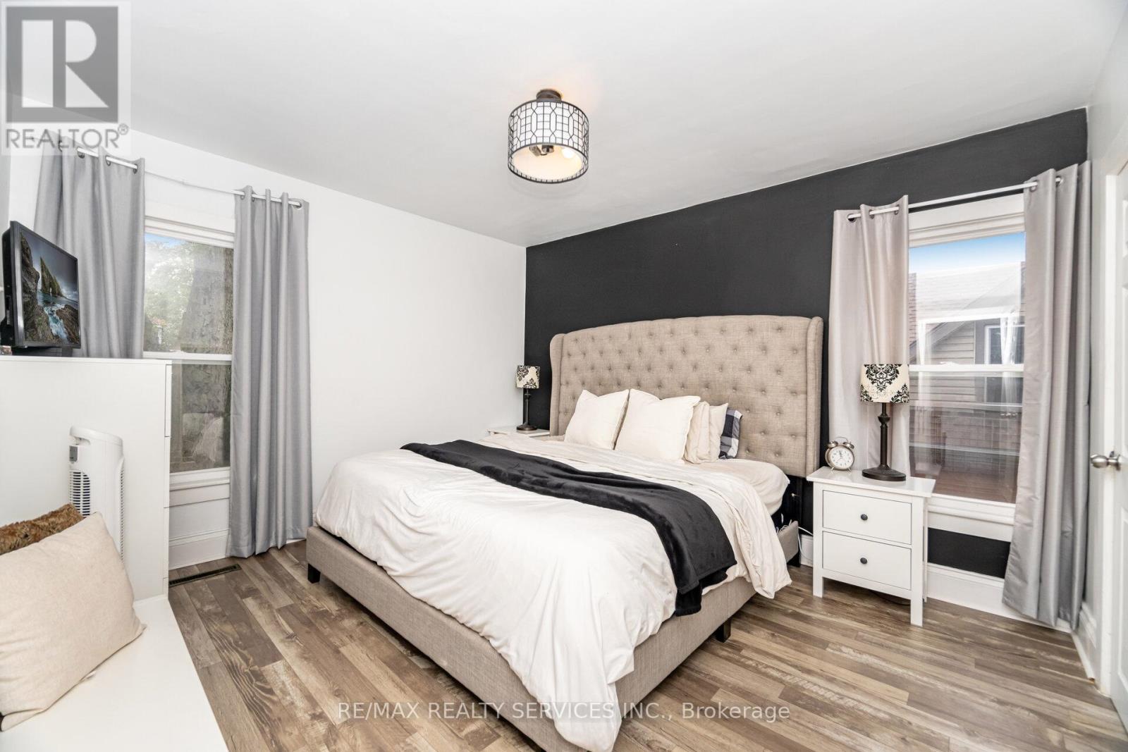 84 State Street, Welland, Ontario  L3B 4K5 - Photo 25 - X12435757