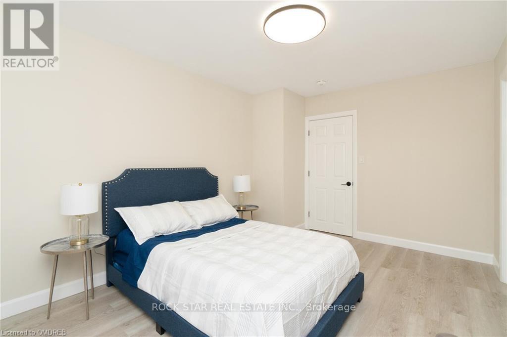 Main Fl - 136 Grand Street, Brantford, Ontario  N3R 4B7 - Photo 12 - X12435773