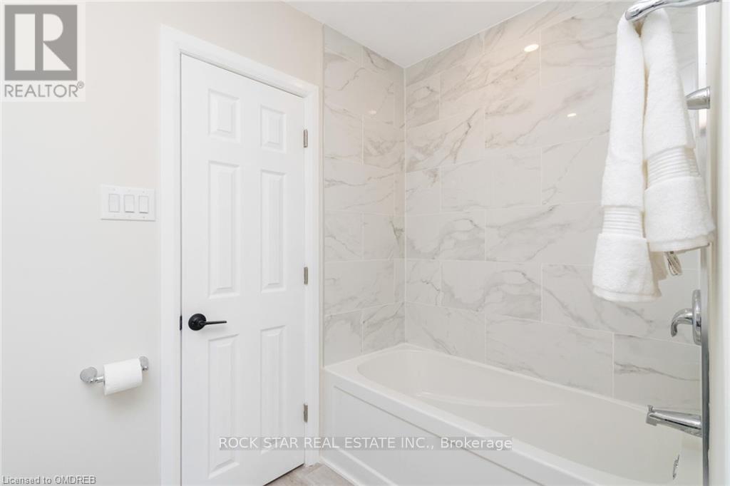 Main Fl - 136 Grand Street, Brantford, Ontario  N3R 4B7 - Photo 14 - X12435773