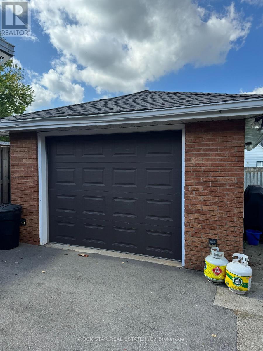 Main Fl - 136 Grand Street, Brantford, Ontario  N3R 4B7 - Photo 15 - X12435773