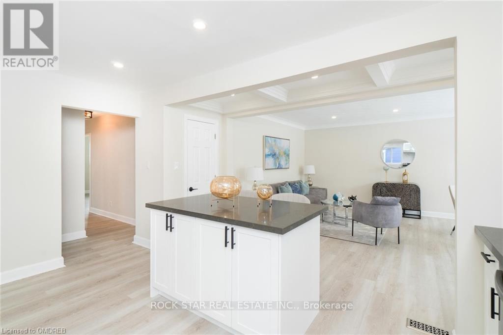 Main Fl - 136 Grand Street, Brantford, Ontario  N3R 4B7 - Photo 4 - X12435773