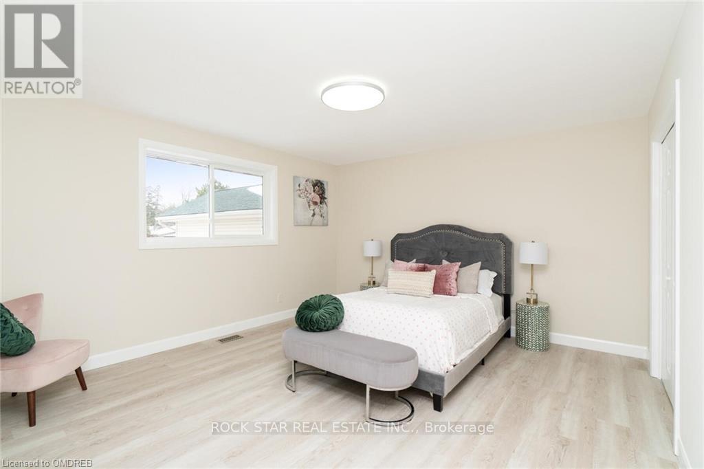 Main Fl - 136 Grand Street, Brantford, Ontario  N3R 4B7 - Photo 9 - X12435773