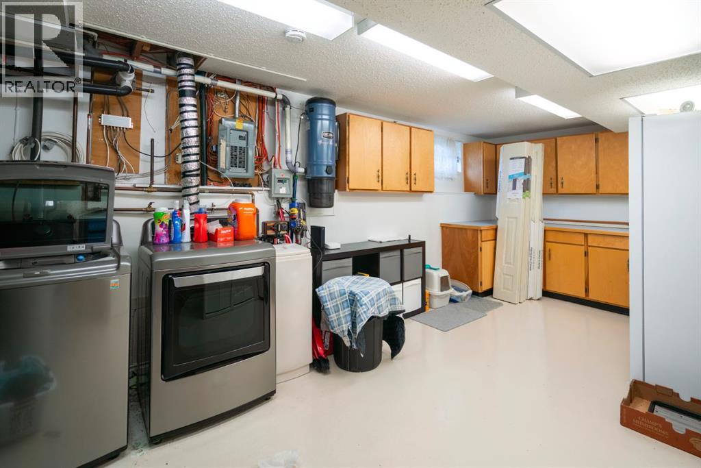 4212 59 Streetclose, Camrose, Alberta  T4V 2H1 - Photo 22 - A2248780