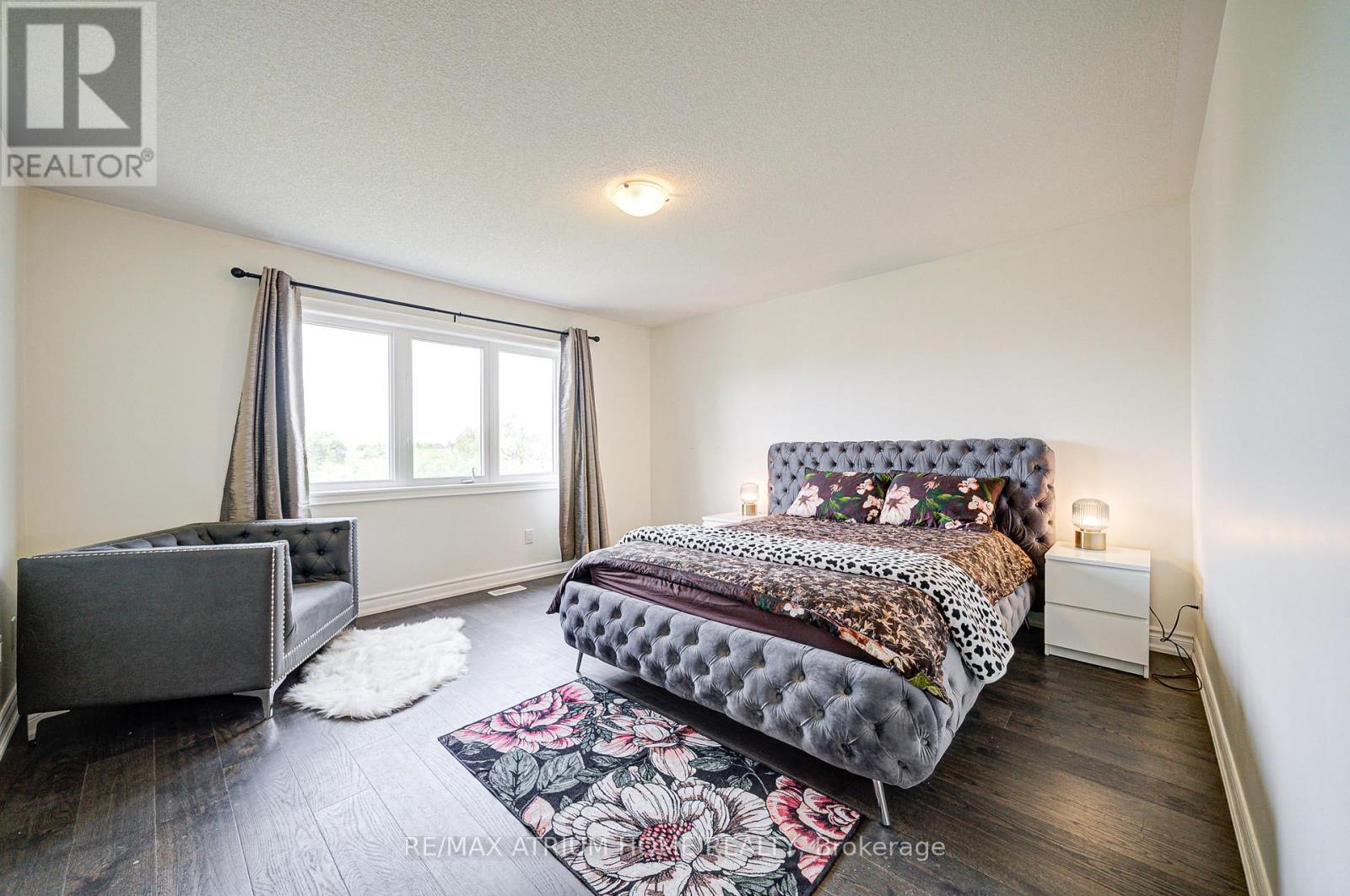 24 Briarfield Avenue, East Gwillimbury, Ontario  L9N 0P5 - Photo 23 - N12435787