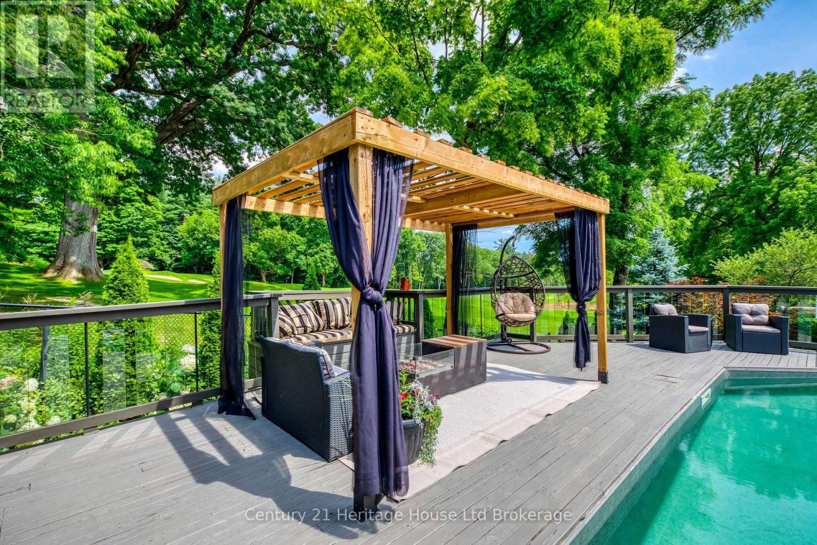16 Sweetman Drive, Hamilton (Dundas), Ontario  L9H 7N6 - Photo 43 - X12435803