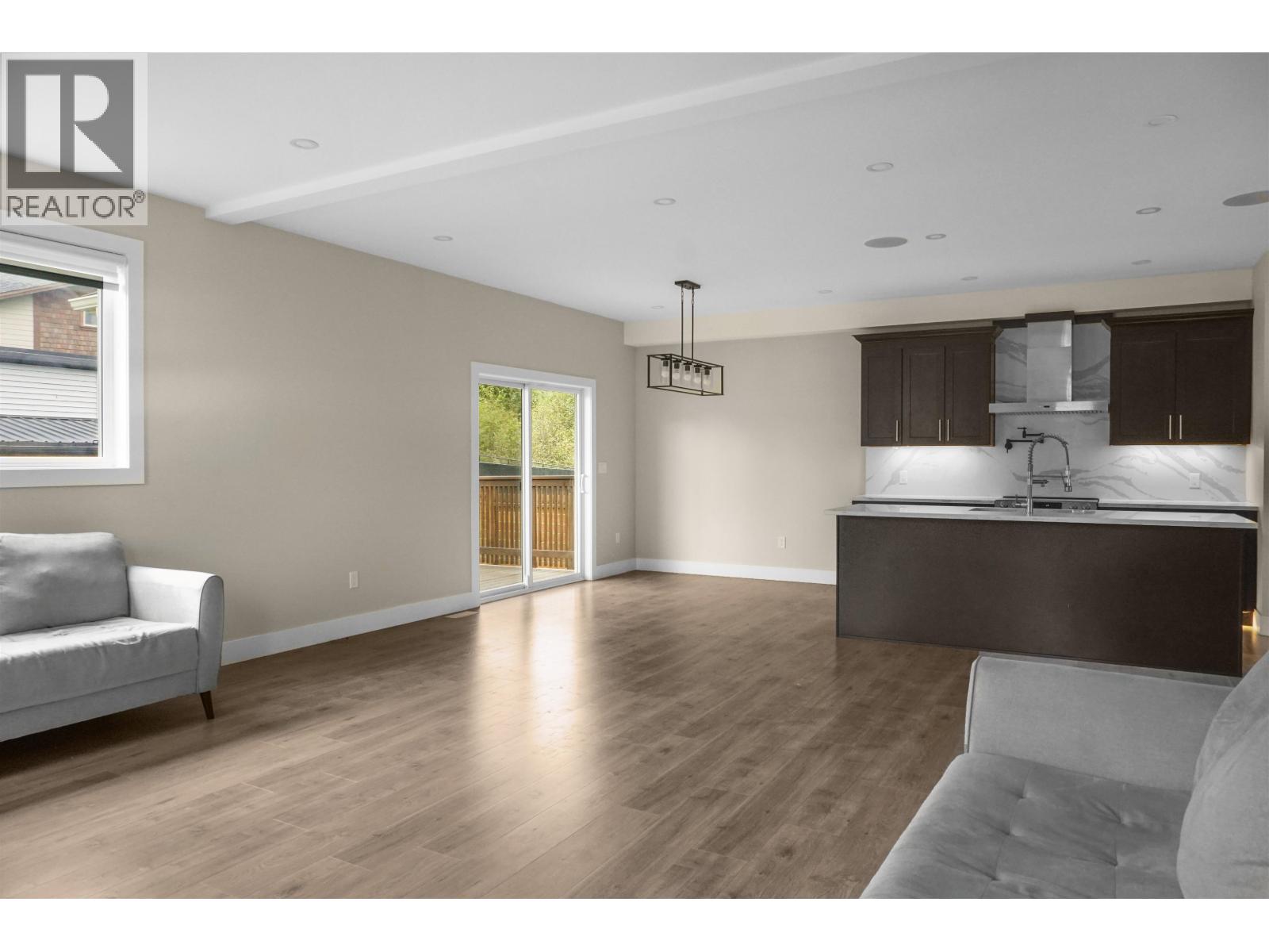 7 Robinson Street, Kitimat, British Columbia  V8C 2S2 - Photo 11 - R3053072